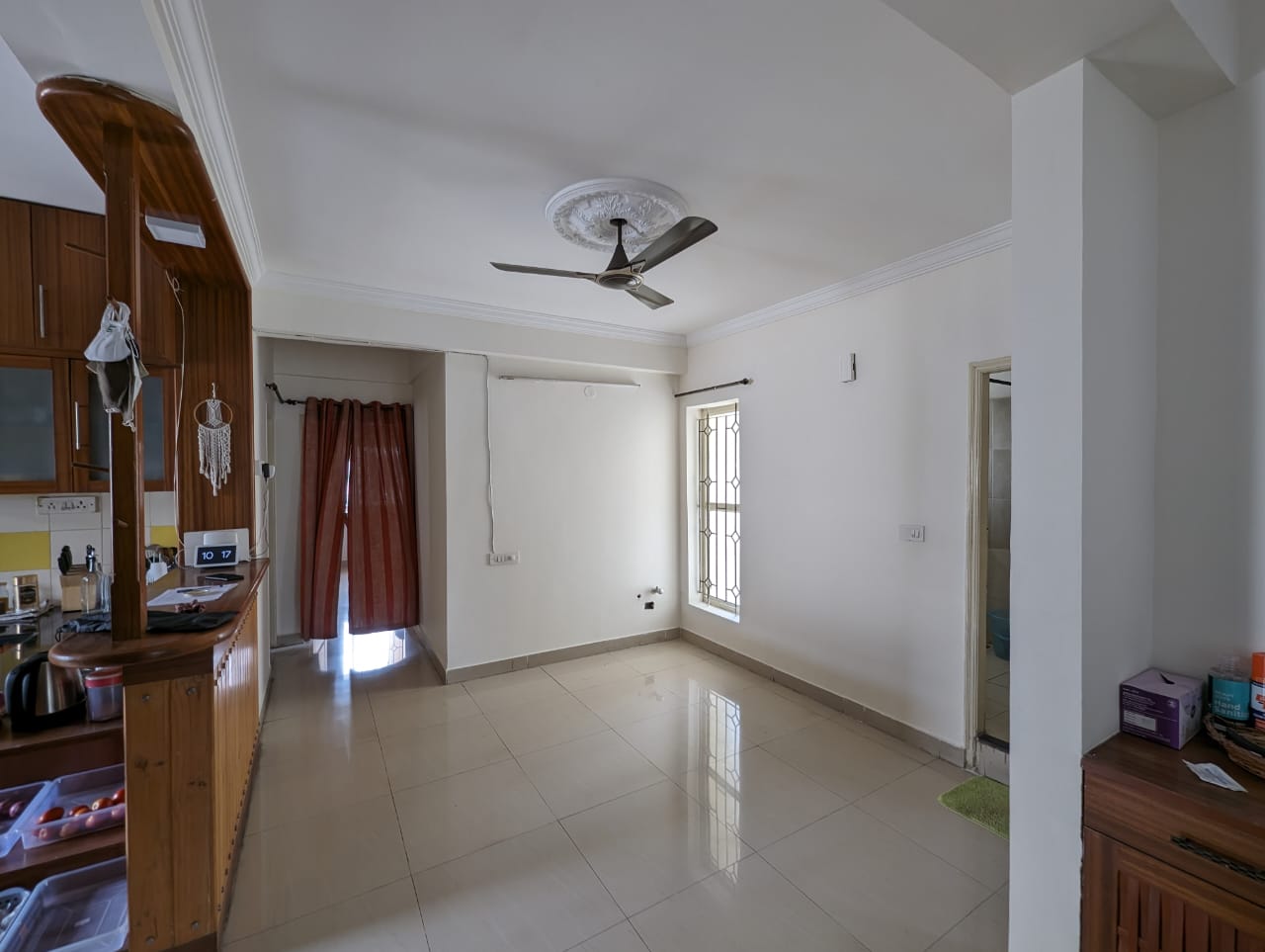 https://findmyroom-property-images-india.s3.ap-south-1.amazonaws.com/faiuk-1690436064761-77588.jpg