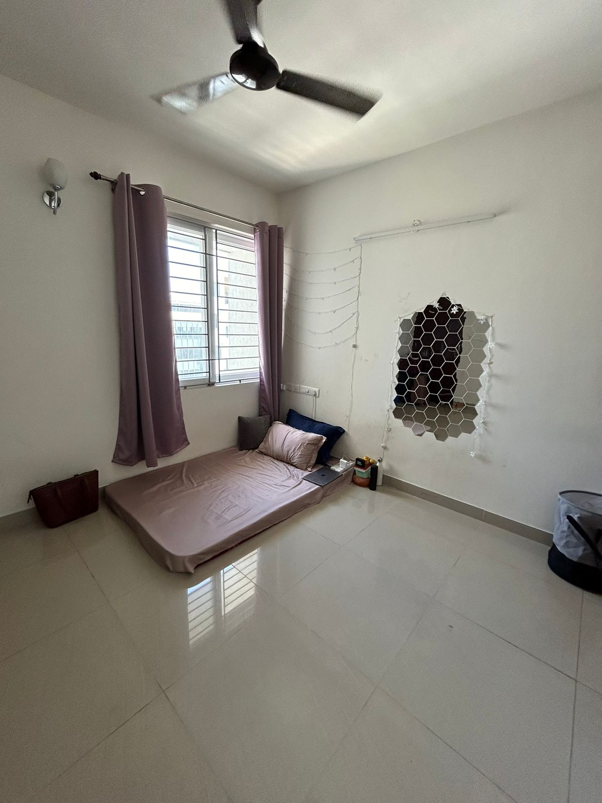 https://findmyroom-property-images-india.s3.ap-south-1.amazonaws.com/fajcu-1715718722625-64255.jpeg