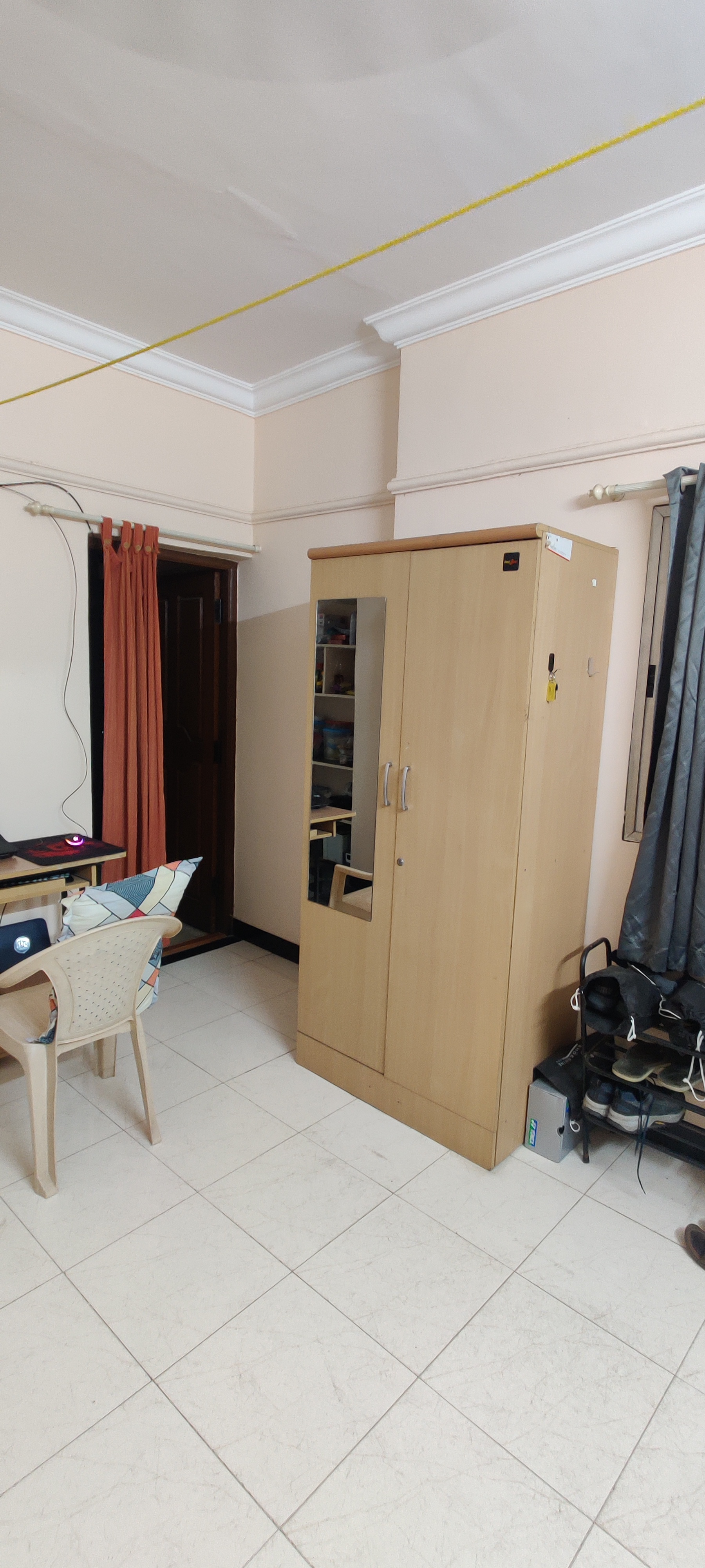 https://findmyroom-property-images-india.s3.ap-south-1.amazonaws.com/fgryo-1683468358995-26534.jpg
