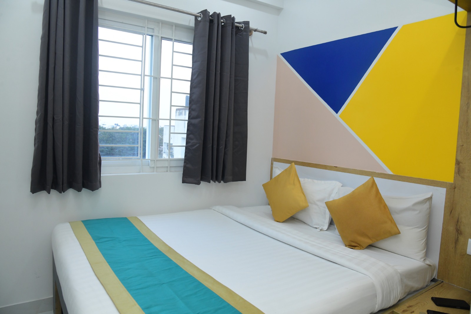 https://findmyroom-property-images-india.s3.ap-south-1.amazonaws.com/fkhya-1720754720826-28074.jpg