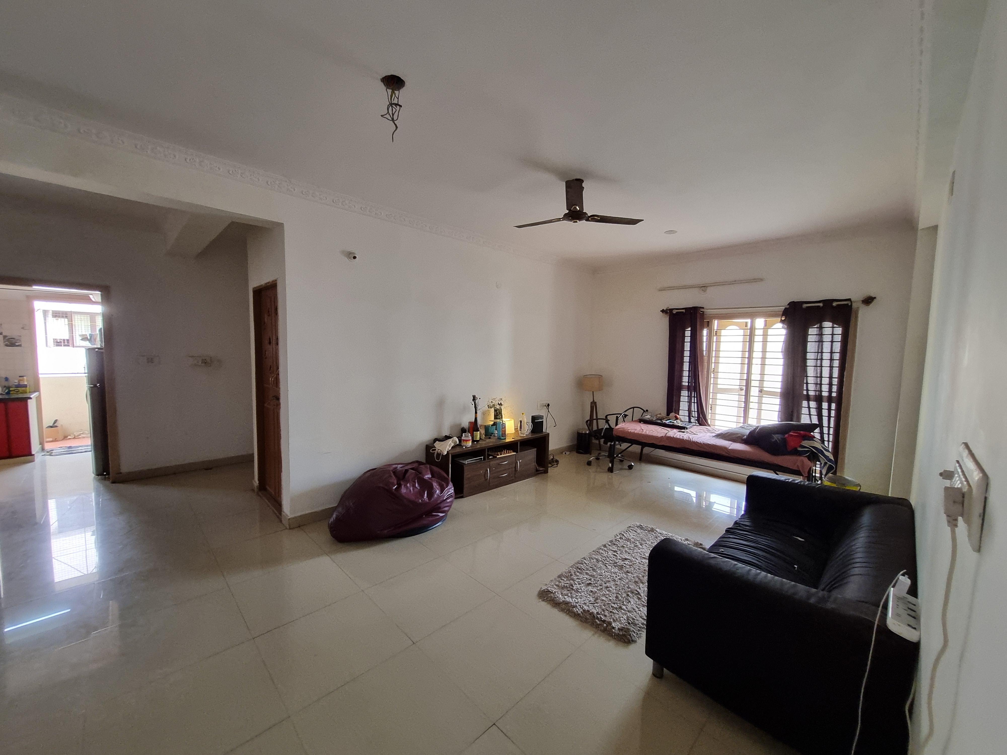 https://findmyroom-property-images-india.s3.ap-south-1.amazonaws.com/fmcse-1715921019502-33365.jpg