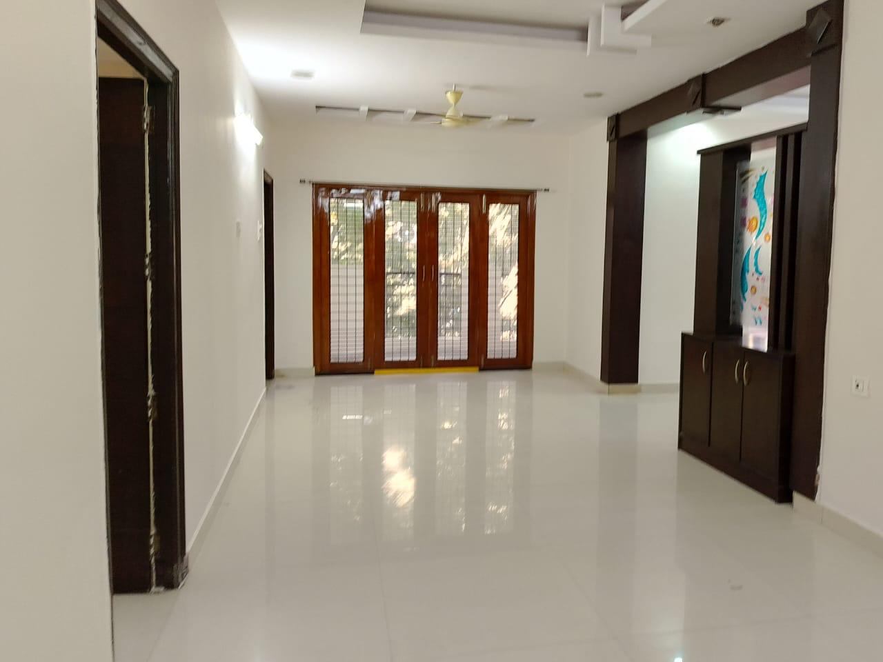 https://findmyroom-property-images-india.s3.ap-south-1.amazonaws.com/fmntg-1769666242670-71806