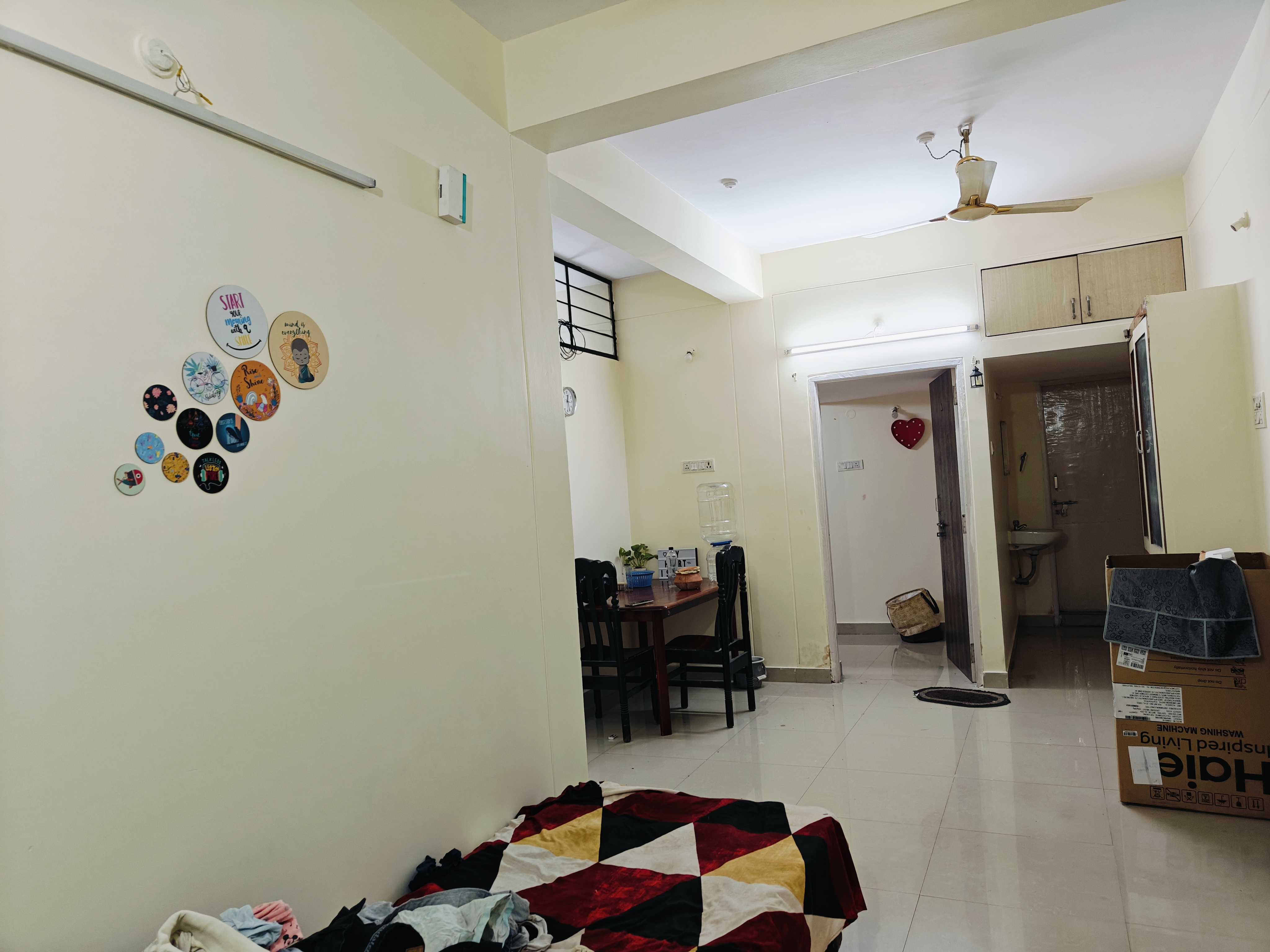 https://findmyroom-property-images-india.s3.ap-south-1.amazonaws.com/fpbys-1729190822237-72437.jpg