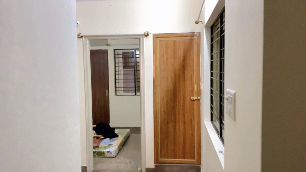 https://findmyroom-property-images-india.s3.ap-south-1.amazonaws.com/fprha-1665759888307-34086.jpeg
