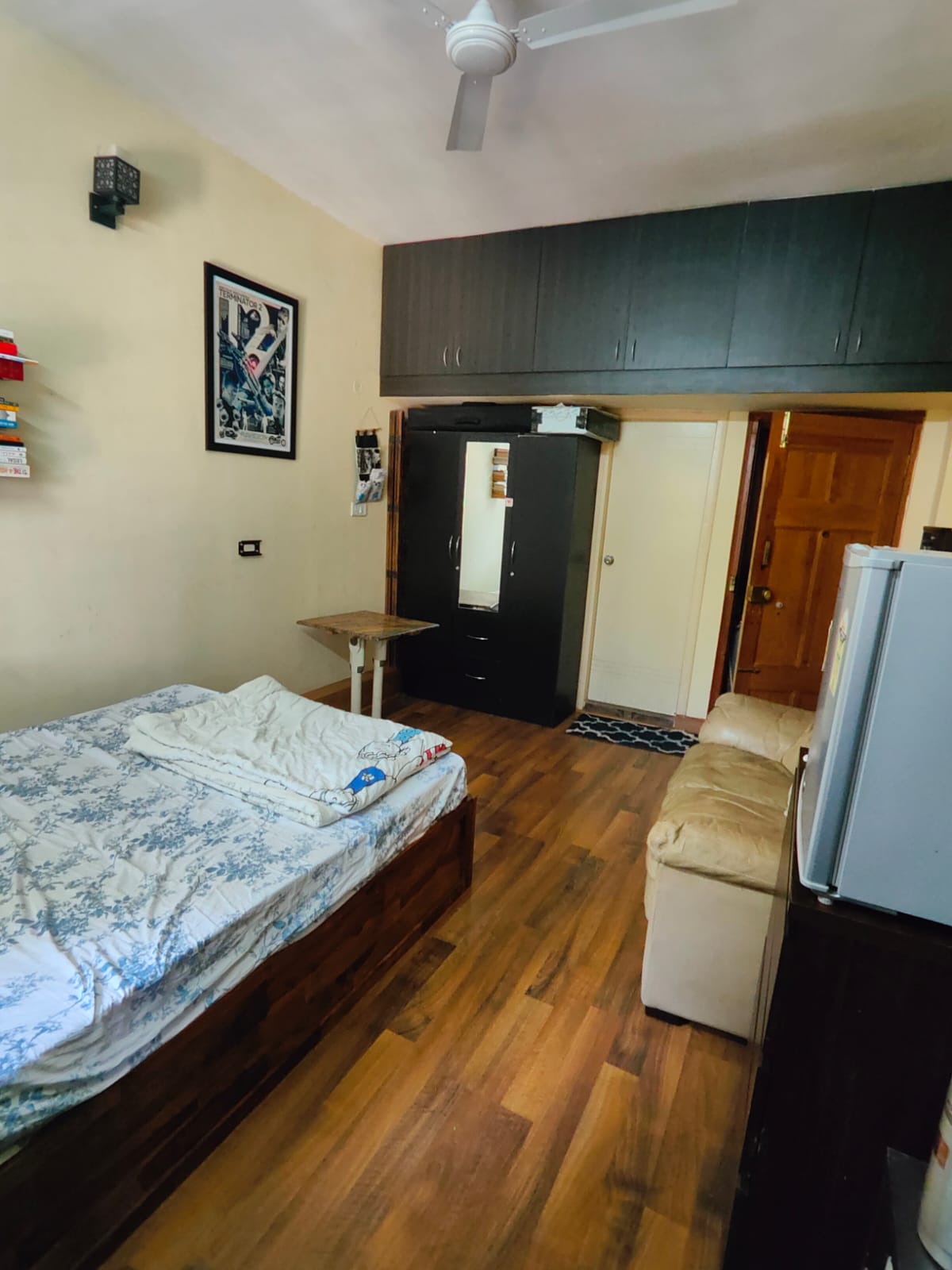 https://findmyroom-property-images-india.s3.ap-south-1.amazonaws.com/fxcls-1673774426347-74546.jpeg