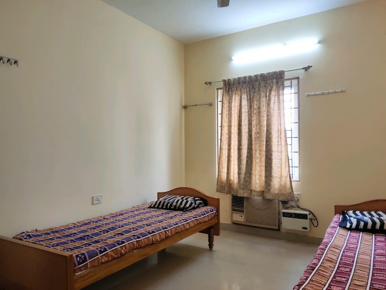https://findmyroom-property-images-india.s3.ap-south-1.amazonaws.com/ghdyl-1773736881411-47361
