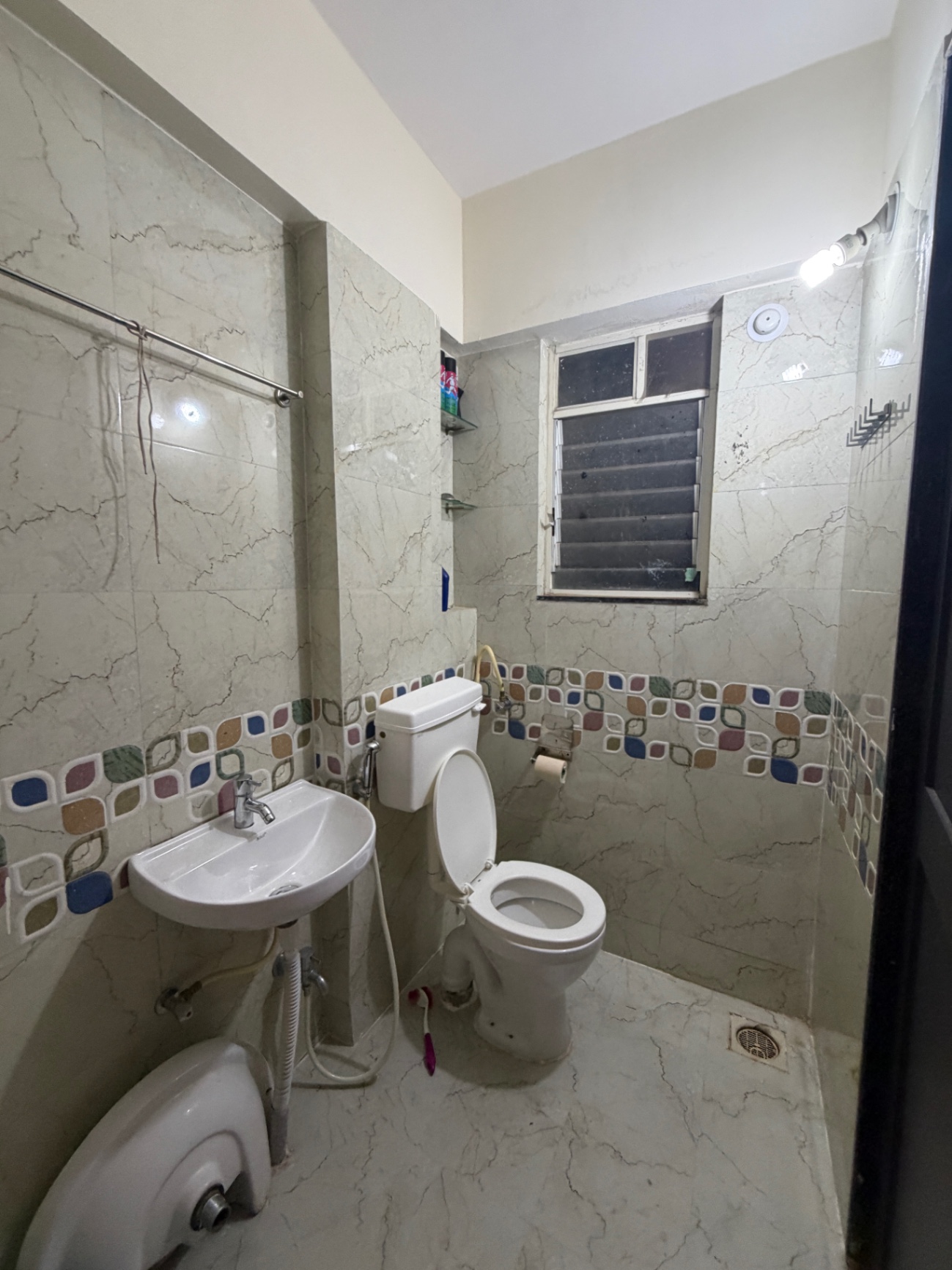 https://findmyroom-property-images-india.s3.ap-south-1.amazonaws.com/gkkid-1770800160327-14511