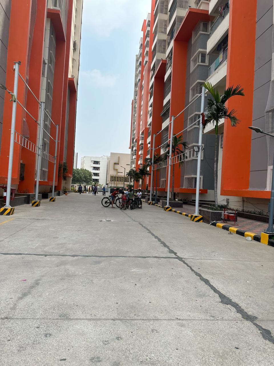 https://findmyroom-property-images-india.s3.ap-south-1.amazonaws.com/glpez-1708851912893-72555.jpg