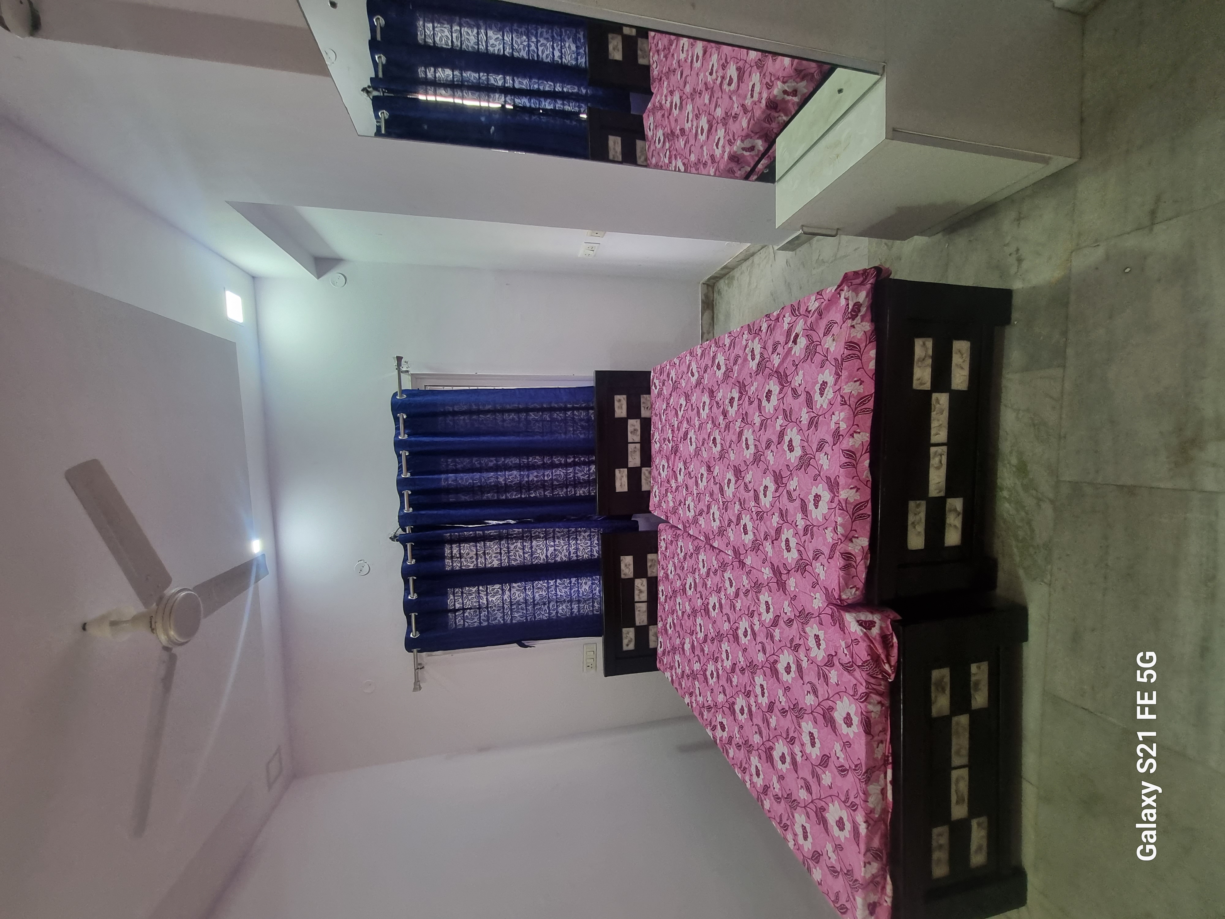 https://findmyroom-property-images-india.s3.ap-south-1.amazonaws.com/gmaup-1704213965345-66411.jpg