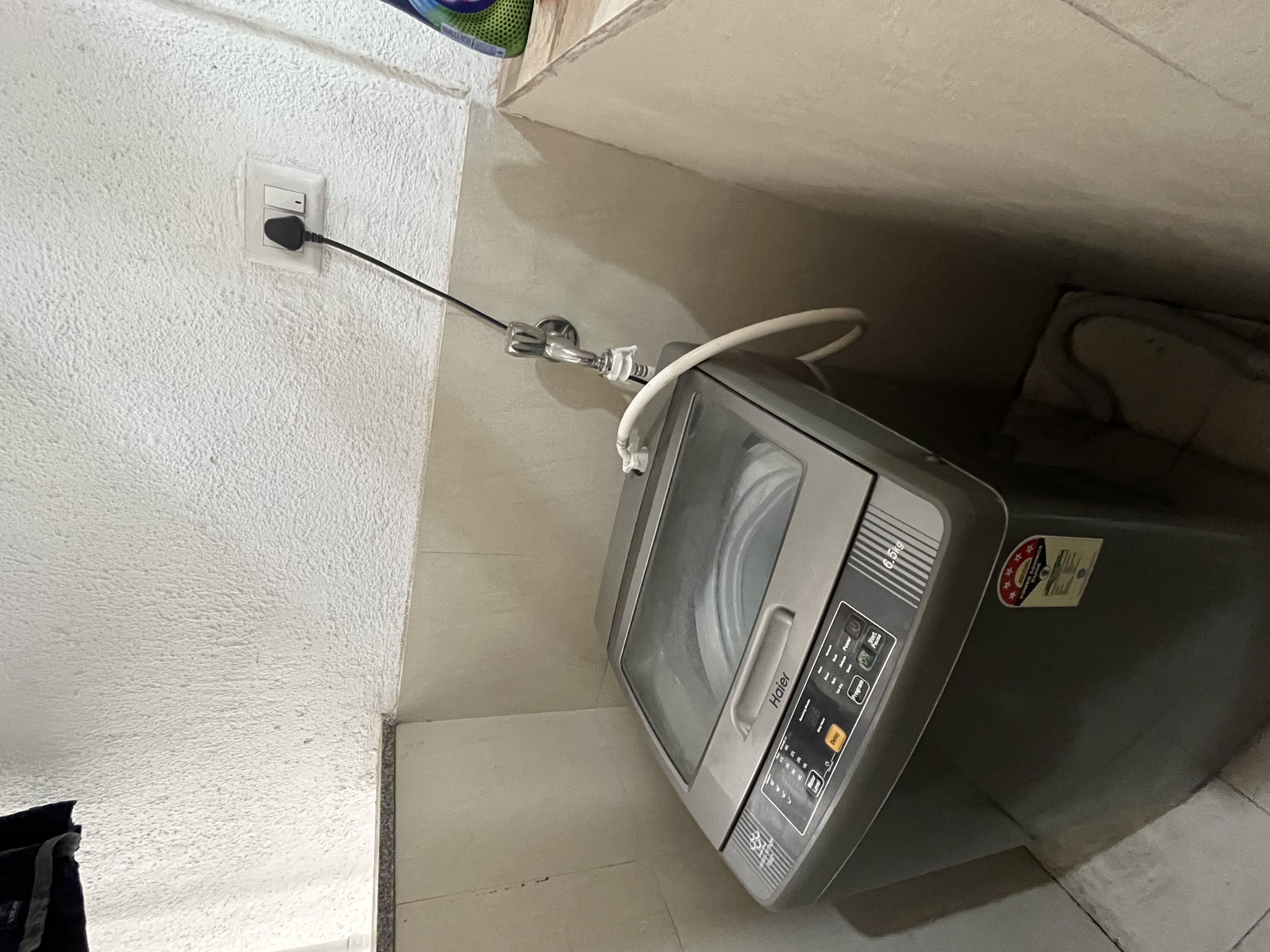 https://findmyroom-property-images-india.s3.ap-south-1.amazonaws.com/gmwpo-1689674109924-33600.jpeg