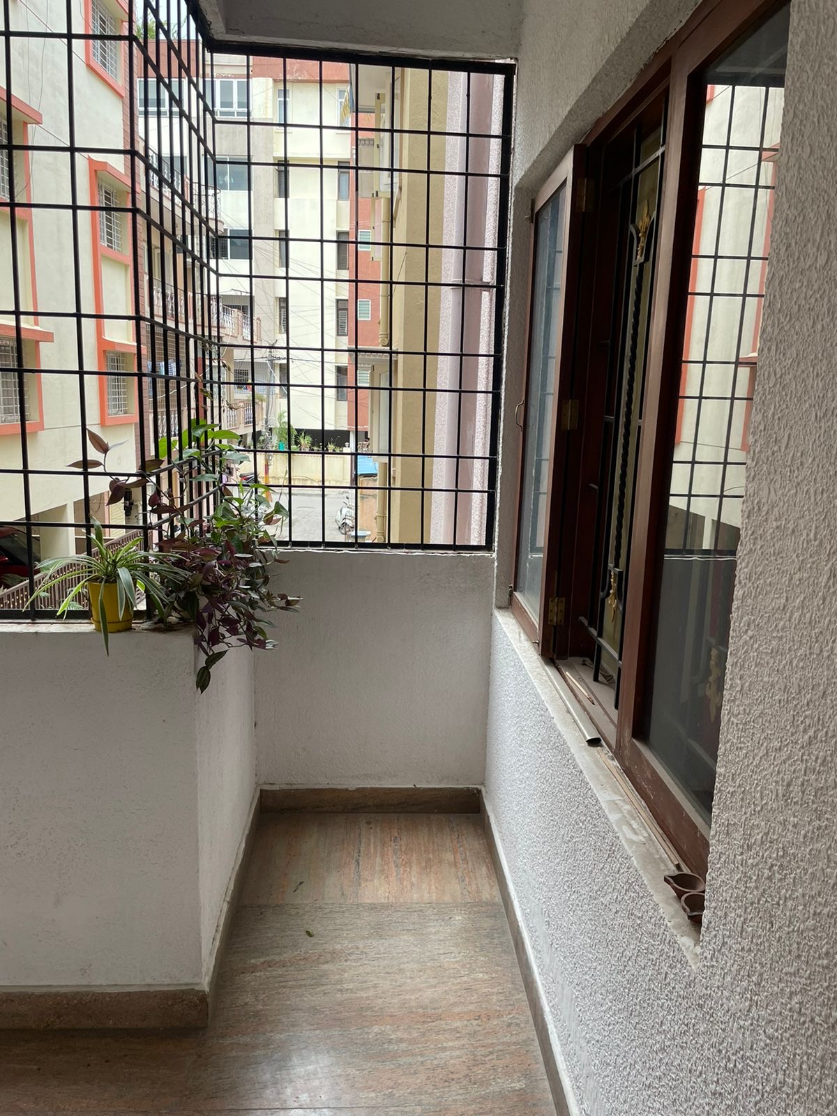 https://findmyroom-property-images-india.s3.ap-south-1.amazonaws.com/gphbi-1720253477898-30668.JPG