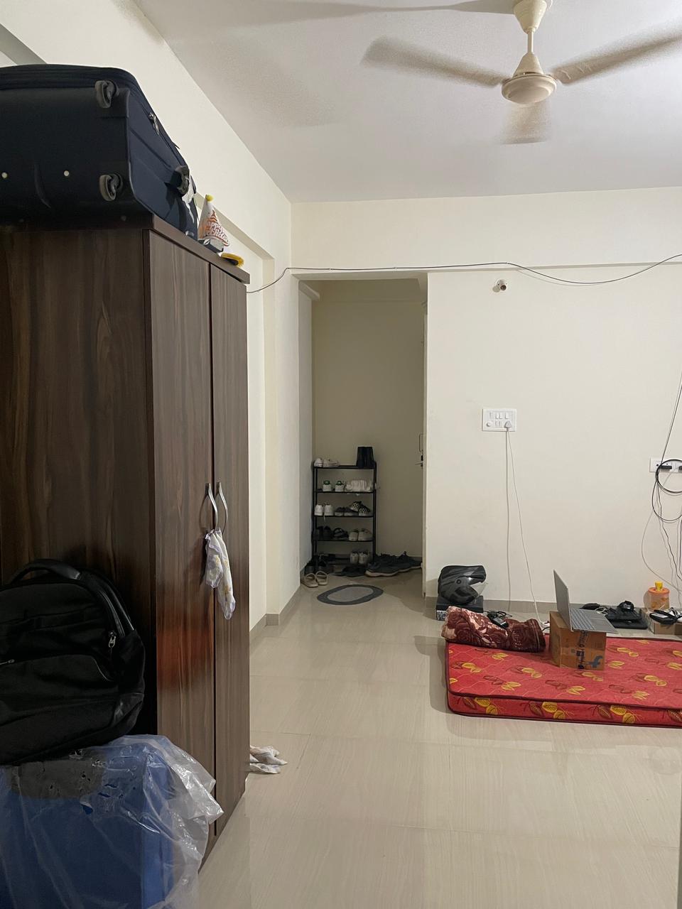 https://findmyroom-property-images-india.s3.ap-south-1.amazonaws.com/gwvjr-1679765222417-73044.jpeg