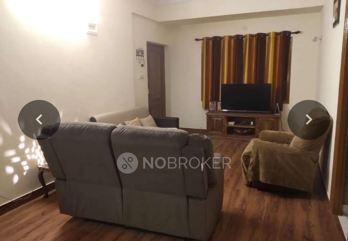 https://findmyroom-property-images-india.s3.ap-south-1.amazonaws.com/gxpiv-1711468652904-00863.jpeg