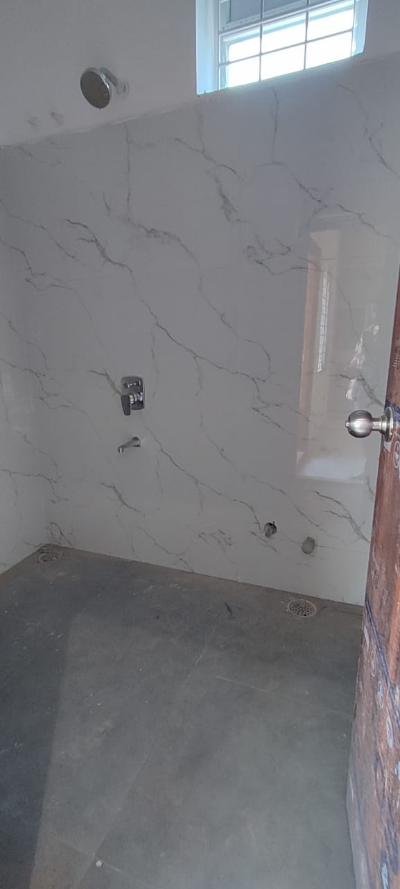 https://findmyroom-property-images-india.s3.ap-south-1.amazonaws.com/gyfdd-1721320647363-00016.jpeg