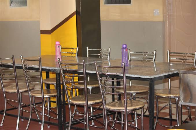 https://findmyroom-property-images-india.s3.ap-south-1.amazonaws.com/hauxd-1662434381959-08122.jpeg