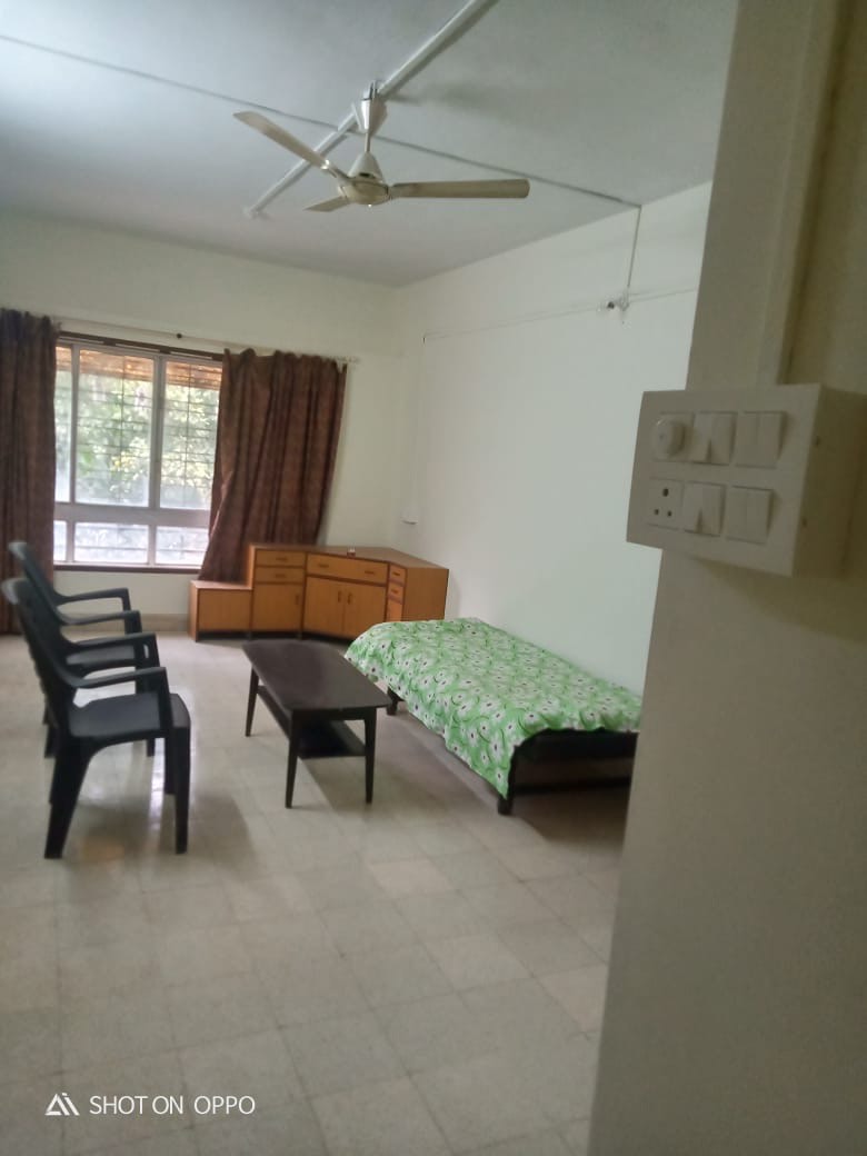 https://findmyroom-property-images-india.s3.ap-south-1.amazonaws.com/hccok-1768633876983-08134