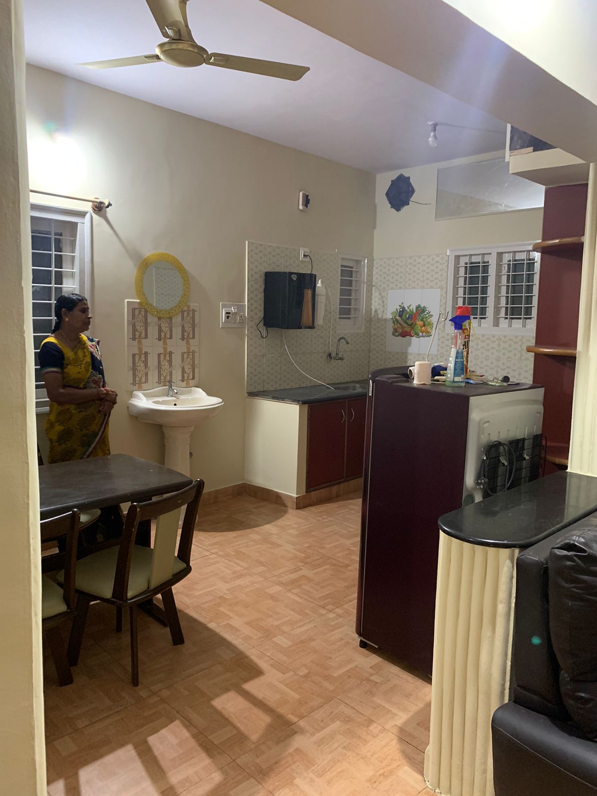 https://findmyroom-property-images-india.s3.ap-south-1.amazonaws.com/hdypz-1702998970977-51486.jpeg
