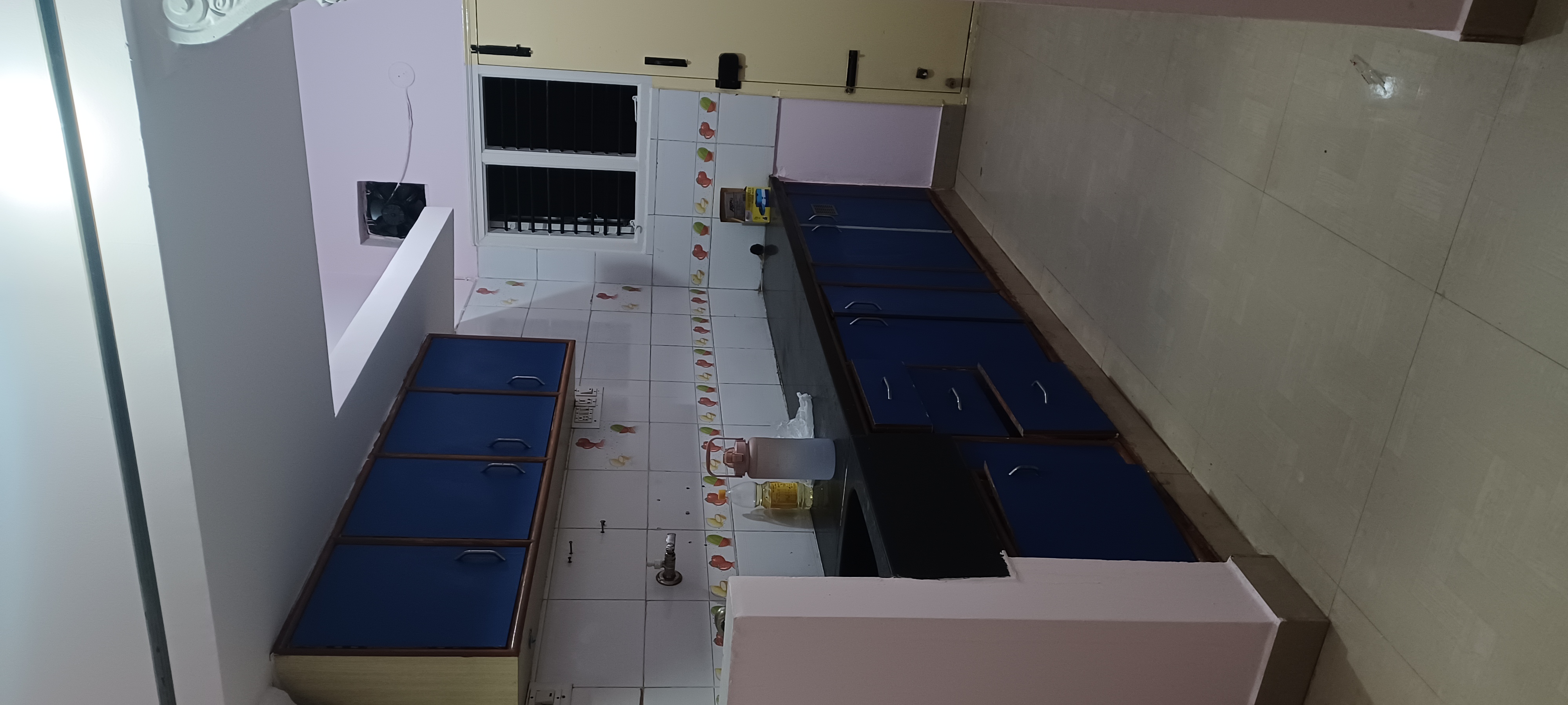 https://findmyroom-property-images-india.s3.ap-south-1.amazonaws.com/hhmzs-1725459993865-63030.jpg