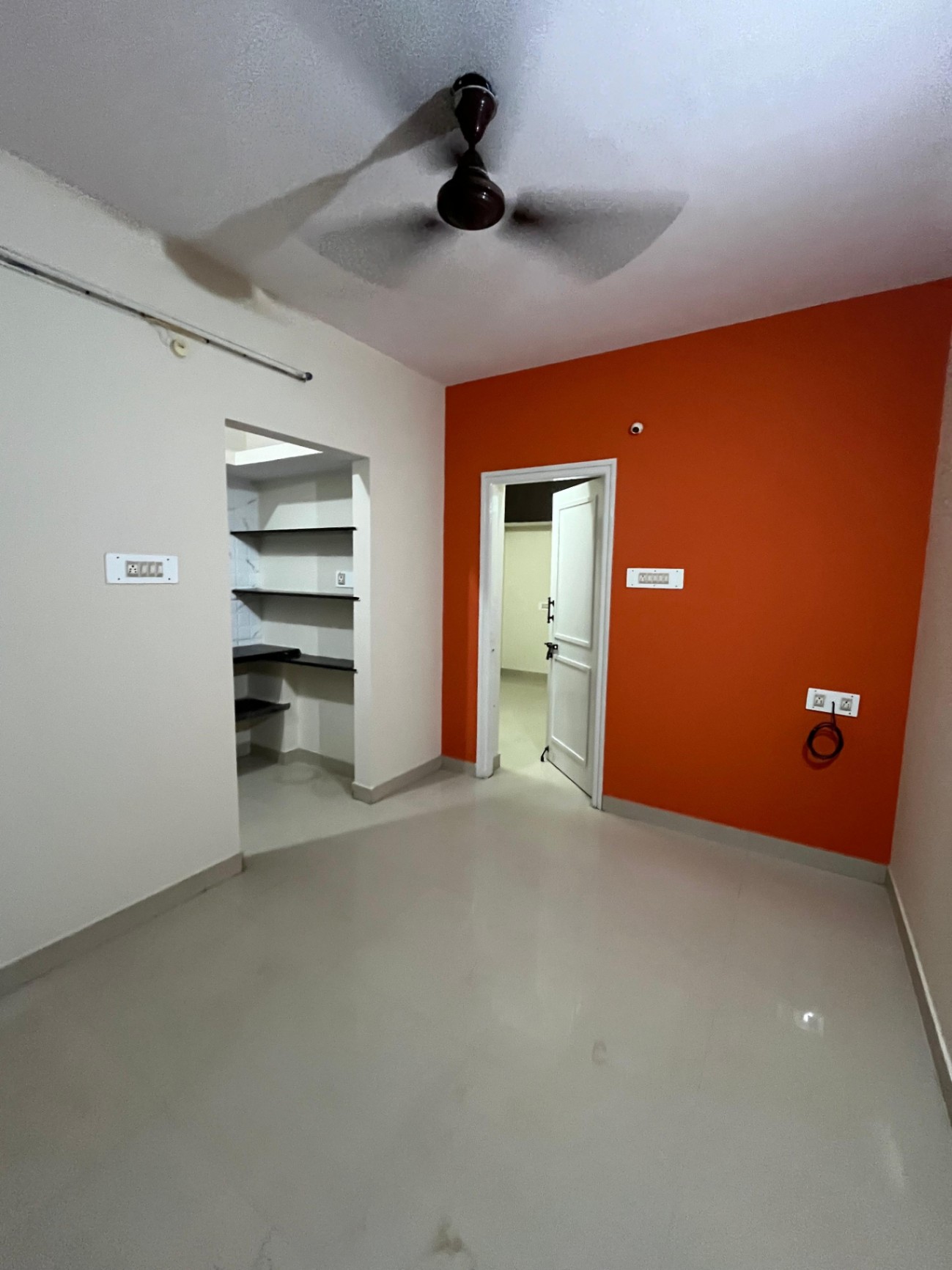 https://findmyroom-property-images-india.s3.ap-south-1.amazonaws.com/hmzyb-1764315708729-45882
