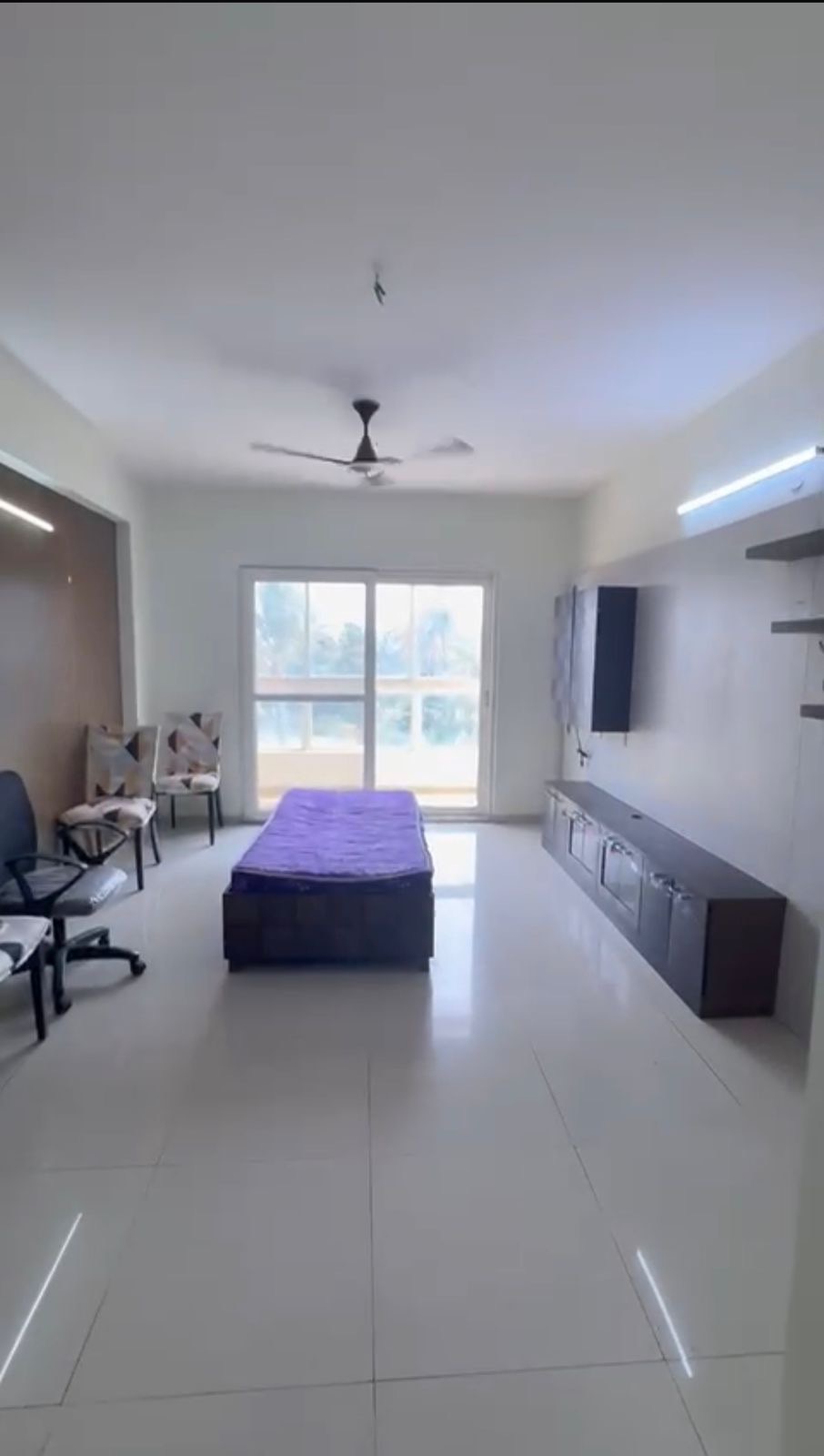 https://findmyroom-property-images-india.s3.ap-south-1.amazonaws.com/huosy-1771400895942-06530