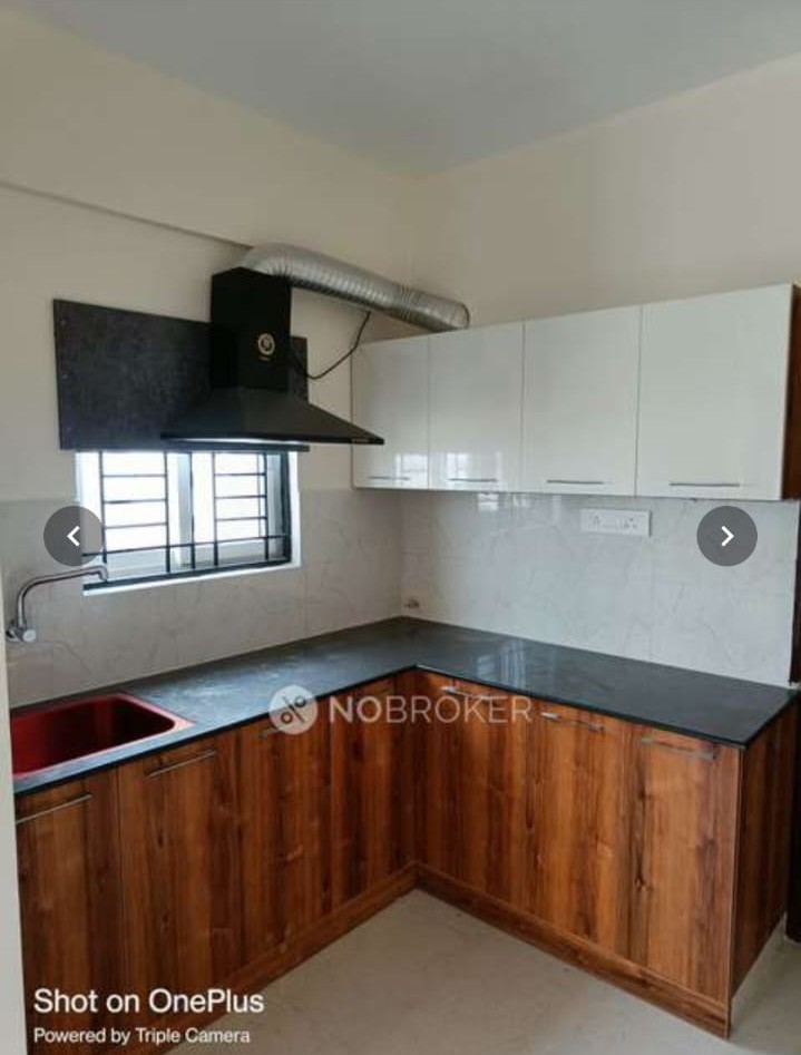 https://findmyroom-property-images-india.s3.ap-south-1.amazonaws.com/hvivq-1760677574435-23848