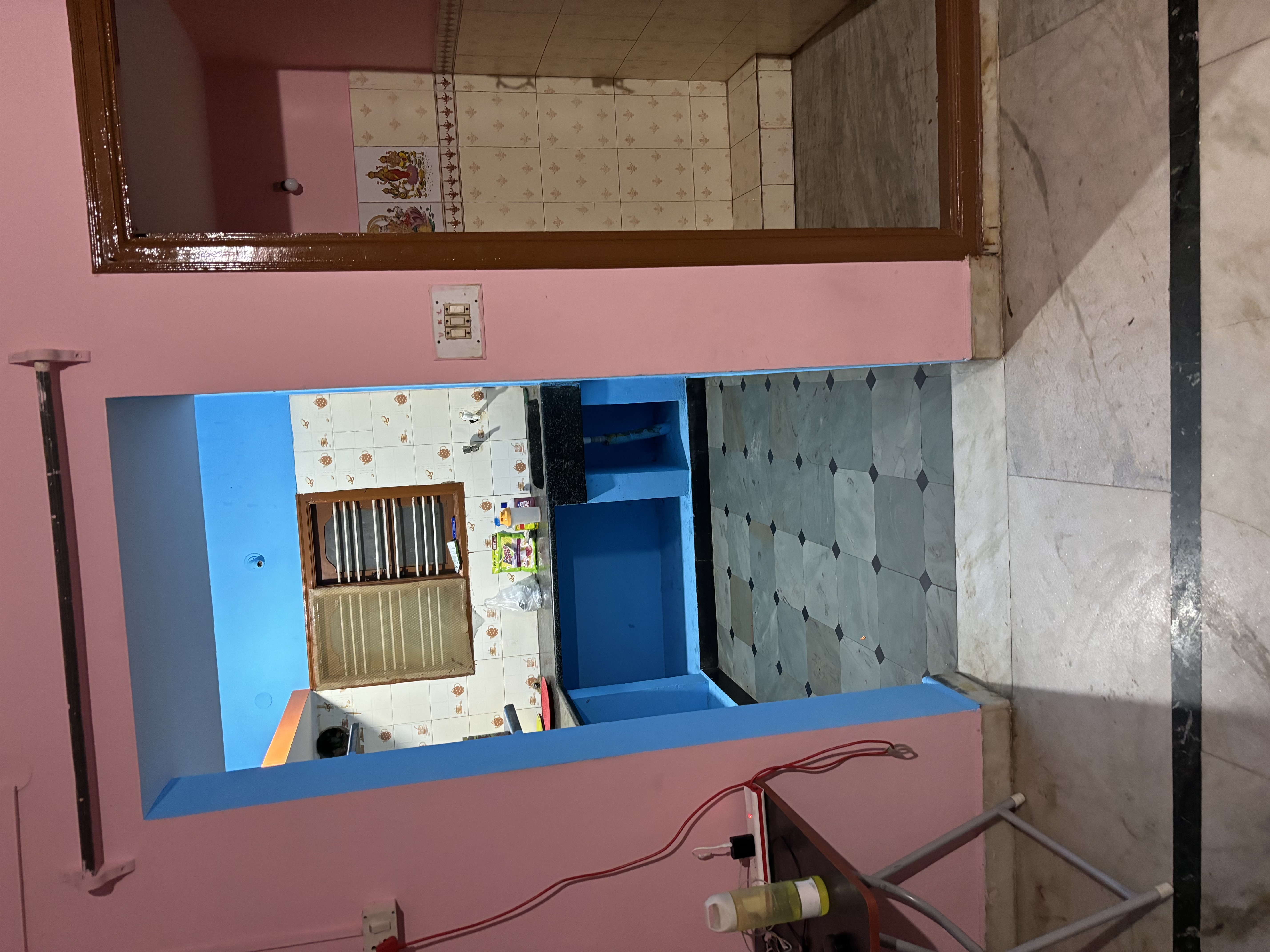 https://findmyroom-property-images-india.s3.ap-south-1.amazonaws.com/idsvi-1720717790840-30758.jpeg