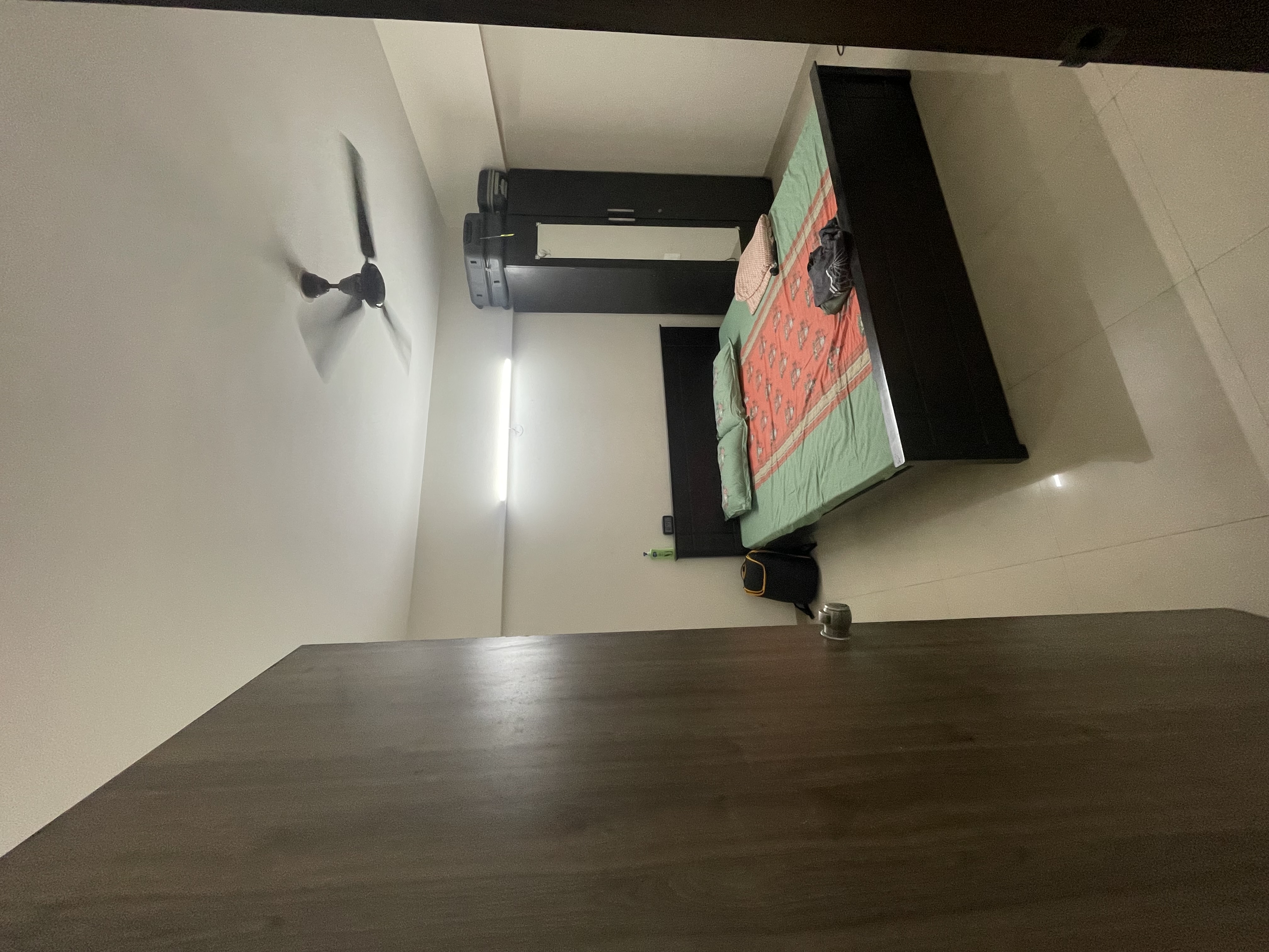 https://findmyroom-property-images-india.s3.ap-south-1.amazonaws.com/ihuvx-1738938597698-38254.jpeg