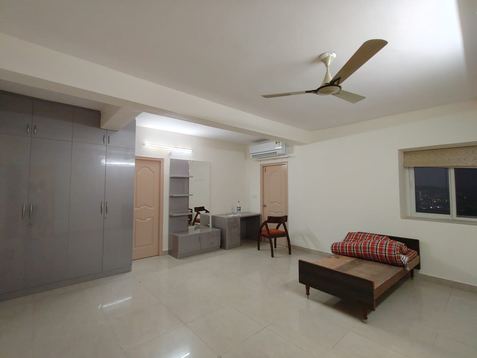 https://findmyroom-property-images-india.s3.ap-south-1.amazonaws.com/ihxkh-1760166981302-03563