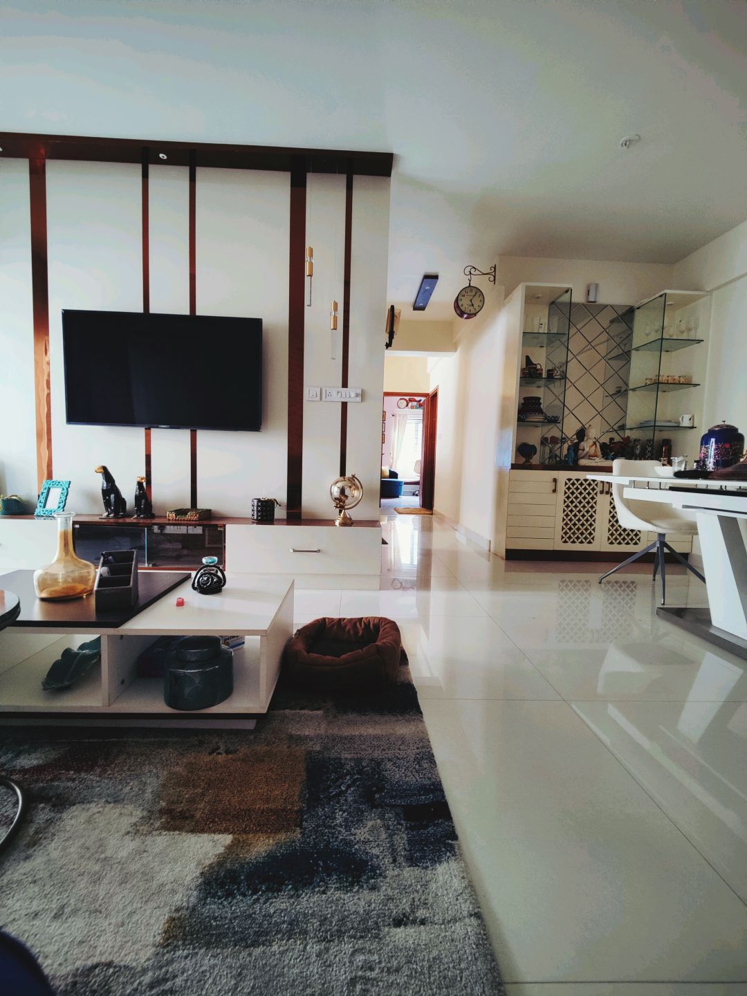https://findmyroom-property-images-india.s3.ap-south-1.amazonaws.com/ikcvj-1758968130598-35637.jpg