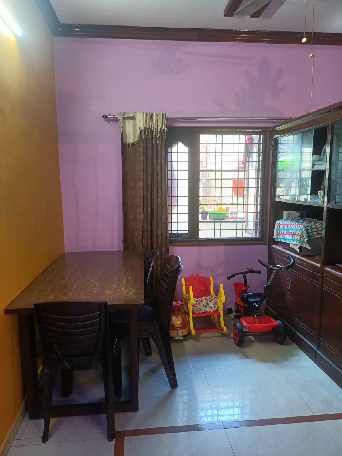 https://findmyroom-property-images-india.s3.ap-south-1.amazonaws.com/inxal-1704258178577-06001.jpg