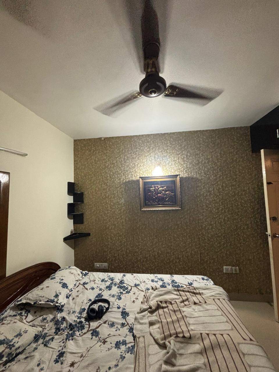 https://findmyroom-property-images-india.s3.ap-south-1.amazonaws.com/ipduh-1766322780052-81876