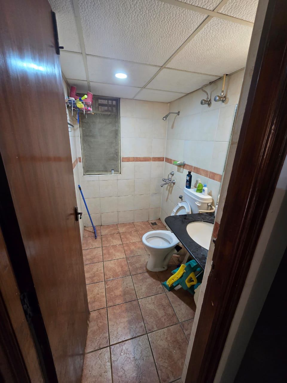https://findmyroom-property-images-india.s3.ap-south-1.amazonaws.com/iptly-1760080332894-40310