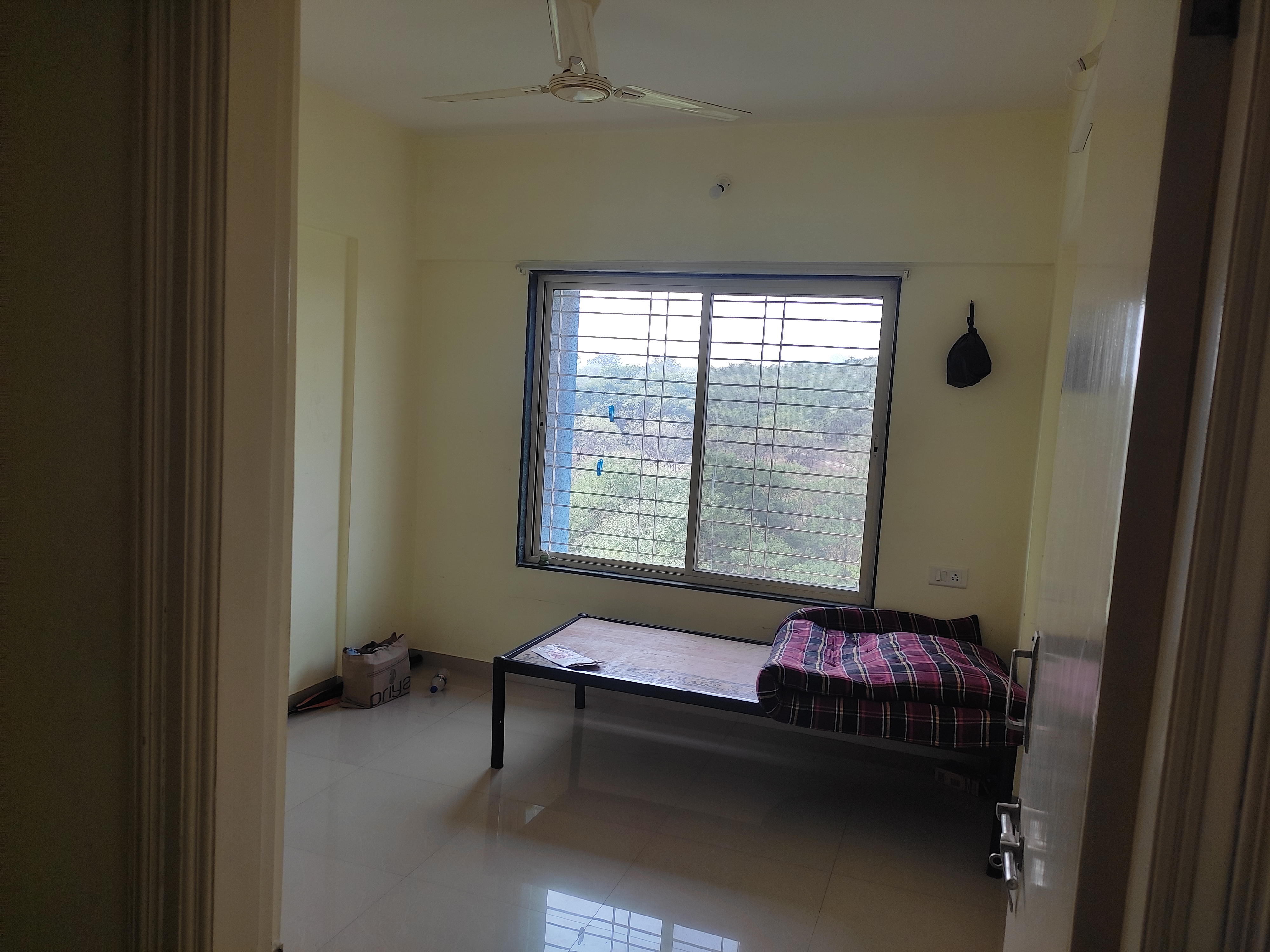 https://findmyroom-property-images-india.s3.ap-south-1.amazonaws.com/iqivc-1685776332990-56048.jpg
