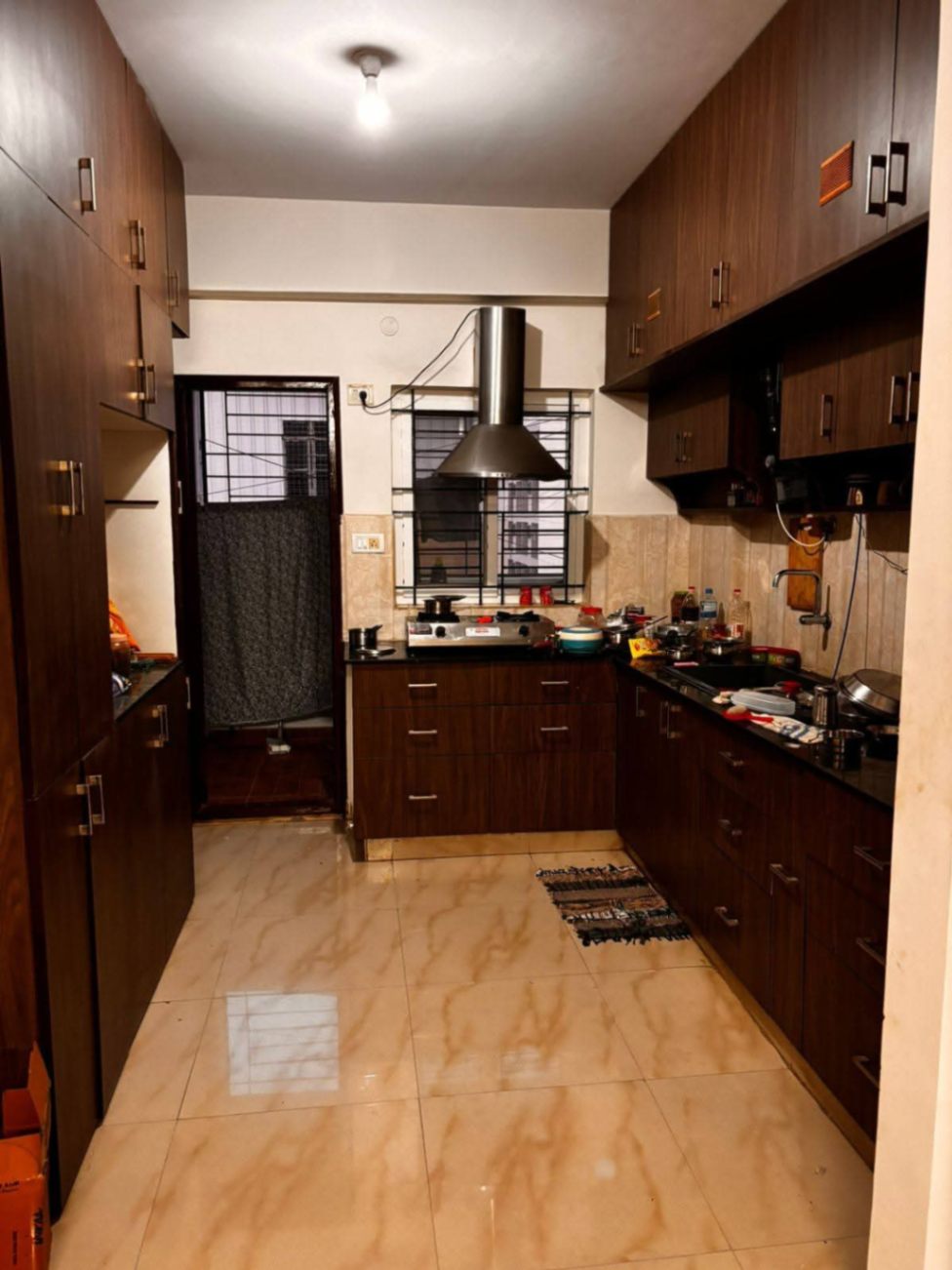 https://findmyroom-property-images-india.s3.ap-south-1.amazonaws.com/iuuwy-1760099321534-52571