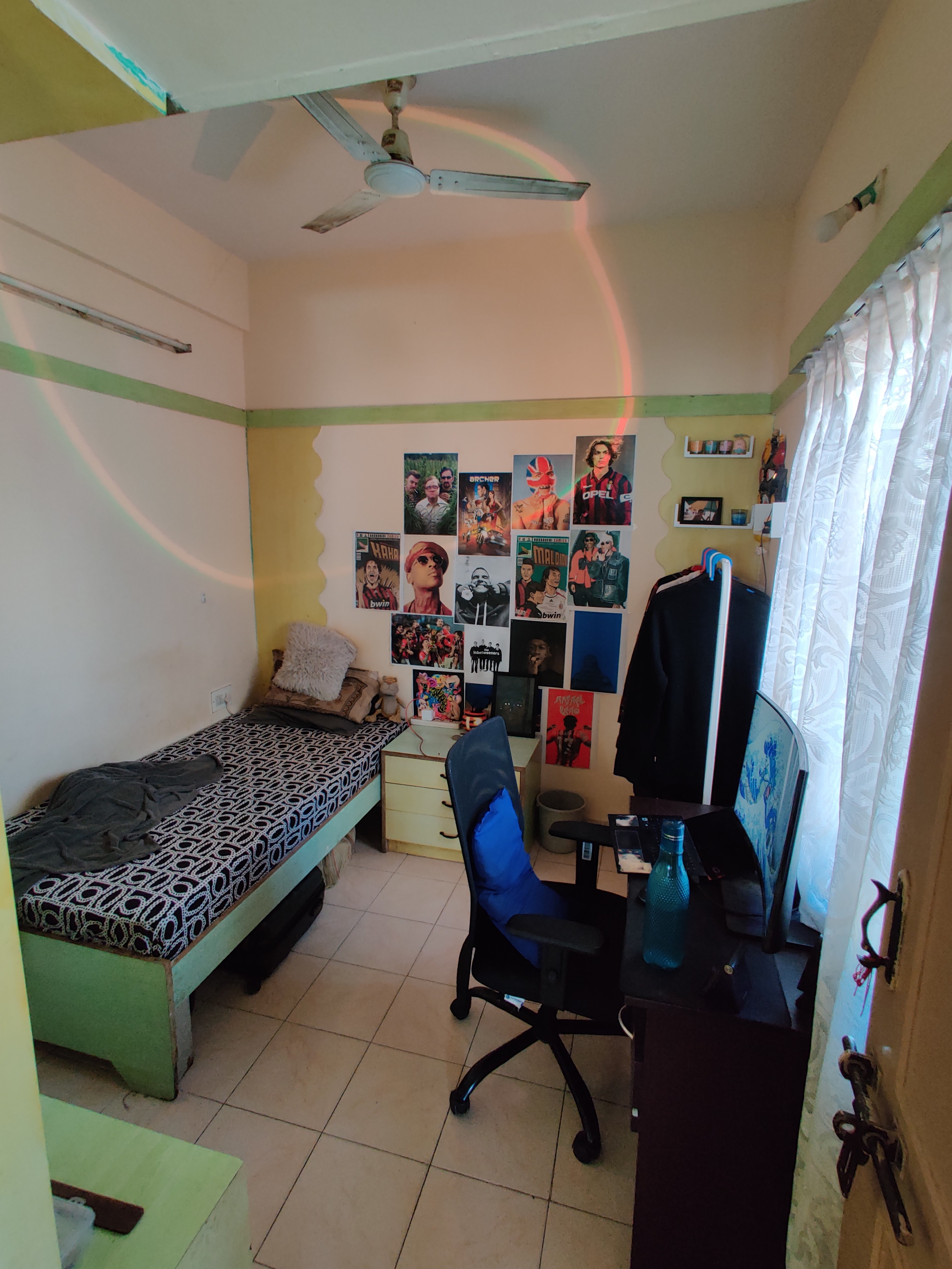 https://findmyroom-property-images-india.s3.ap-south-1.amazonaws.com/jajds-1705230204474-80885.jpg