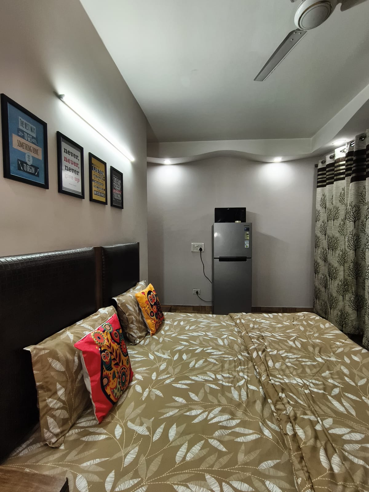 https://findmyroom-property-images-india.s3.ap-south-1.amazonaws.com/jchei-1742814570803-48464.jpg