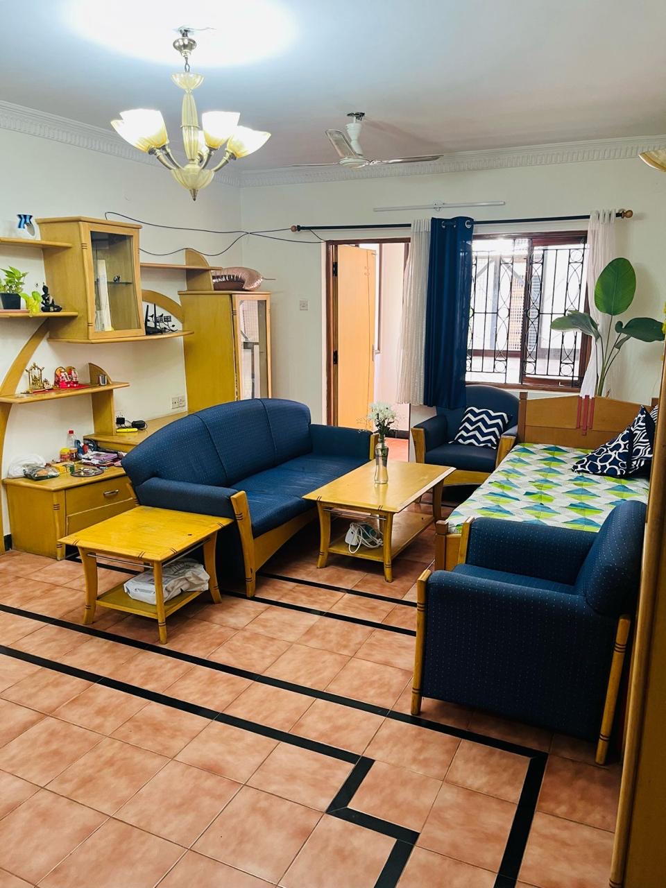 https://findmyroom-property-images-india.s3.ap-south-1.amazonaws.com/jcwoe-1725024480912-76703.jpeg
