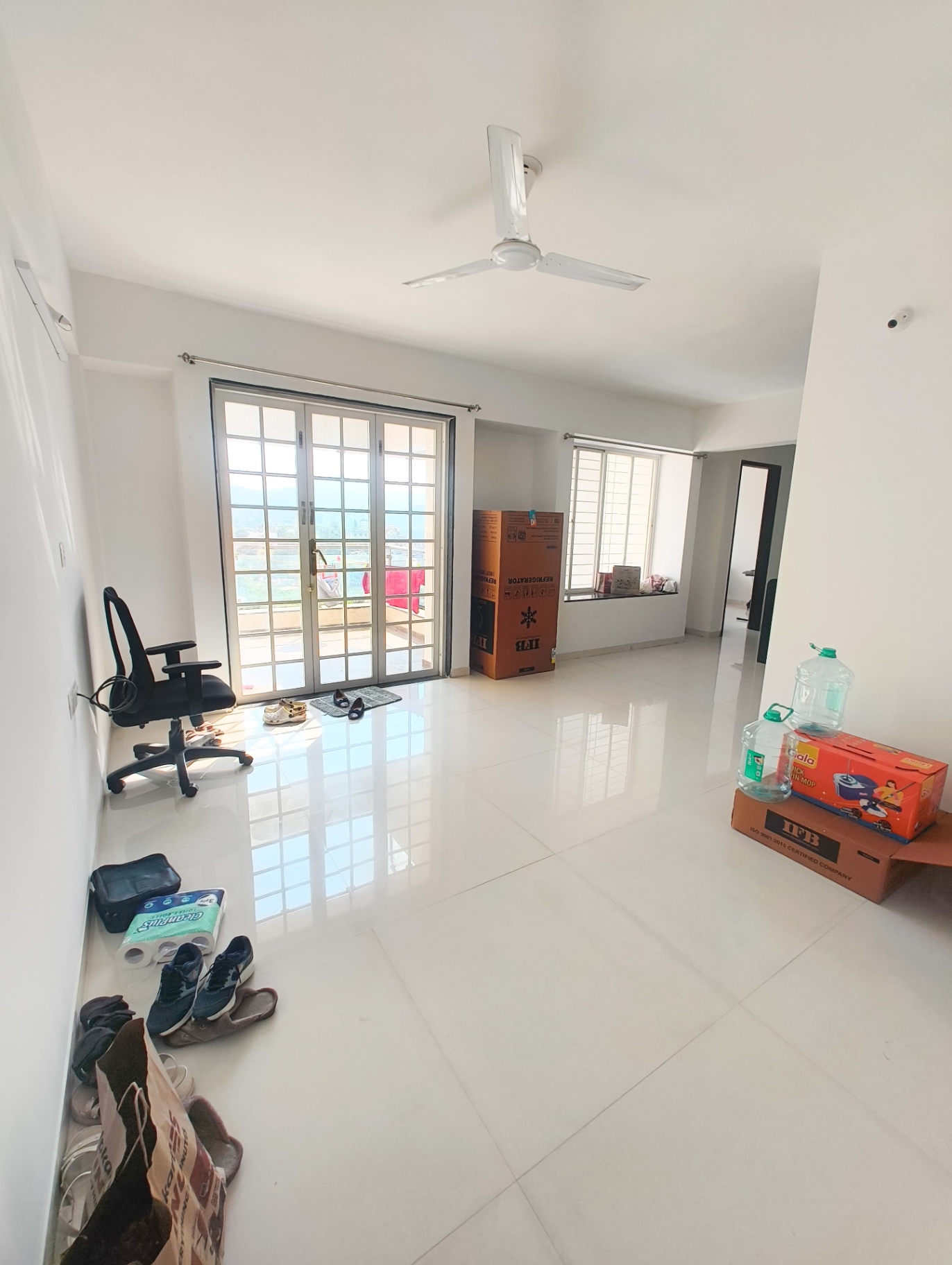 https://findmyroom-property-images-india.s3.ap-south-1.amazonaws.com/jgexf-1769627685767-27676