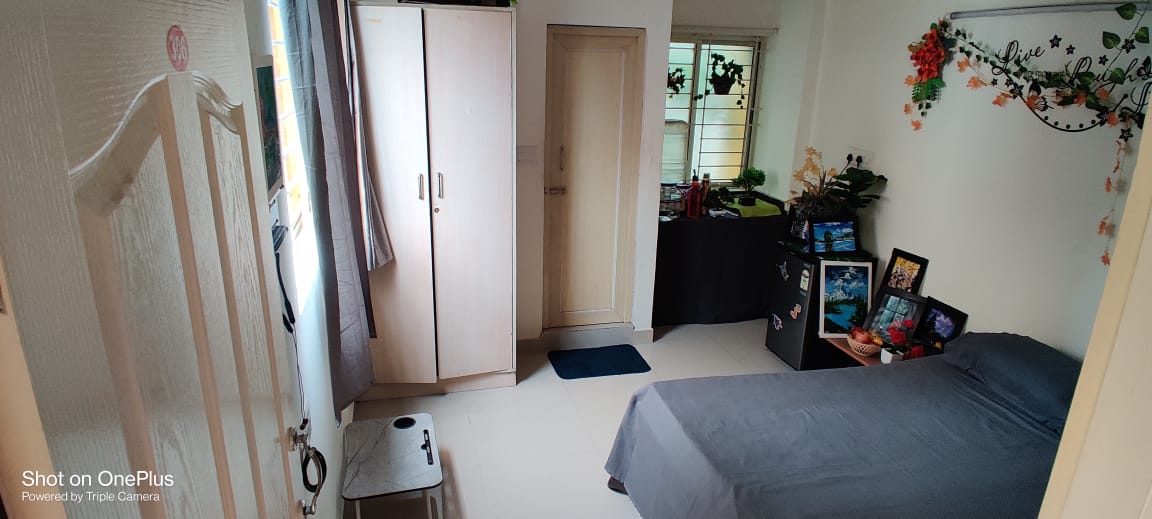 https://findmyroom-property-images-india.s3.ap-south-1.amazonaws.com/jgjjf-1654556902919-15632.jpg