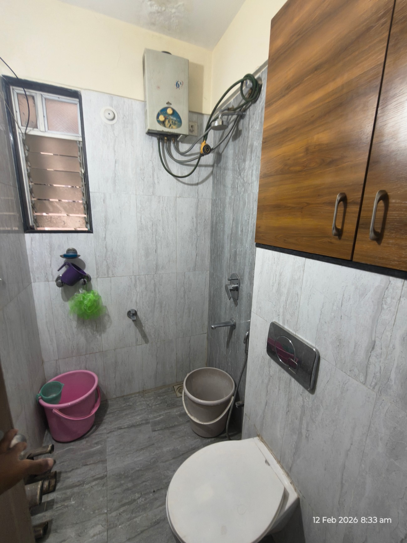 https://findmyroom-property-images-india.s3.ap-south-1.amazonaws.com/jgkak-1772260079444-88723