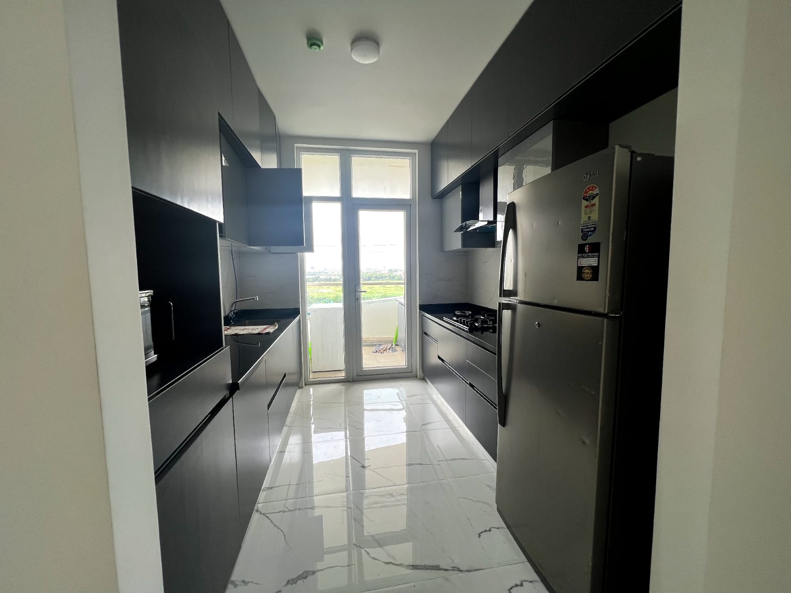 https://findmyroom-property-images-india.s3.ap-south-1.amazonaws.com/jocfd-1756232558713-85561.jpg