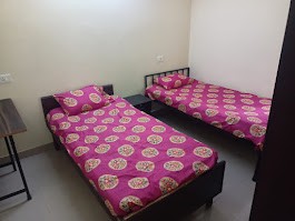 https://findmyroom-property-images-india.s3.ap-south-1.amazonaws.com/jofof-1771914935628-00162