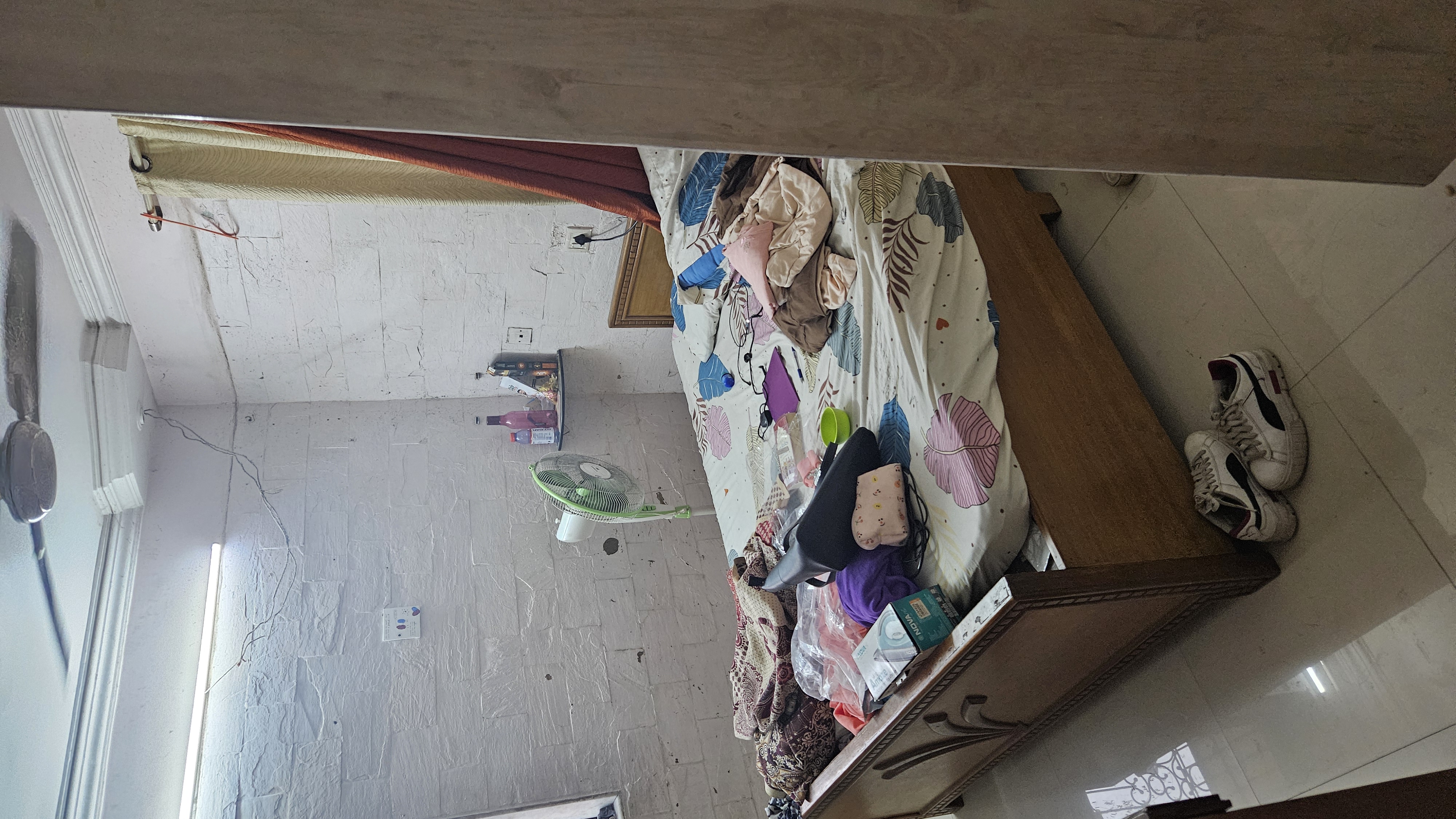 https://findmyroom-property-images-india.s3.ap-south-1.amazonaws.com/jslsd-1734524819775-37301.jpg