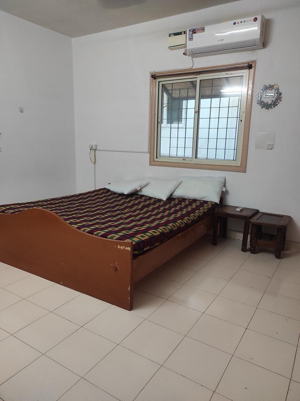 https://findmyroom-property-images-india.s3.ap-south-1.amazonaws.com/jtsbc-1760892109376-43761