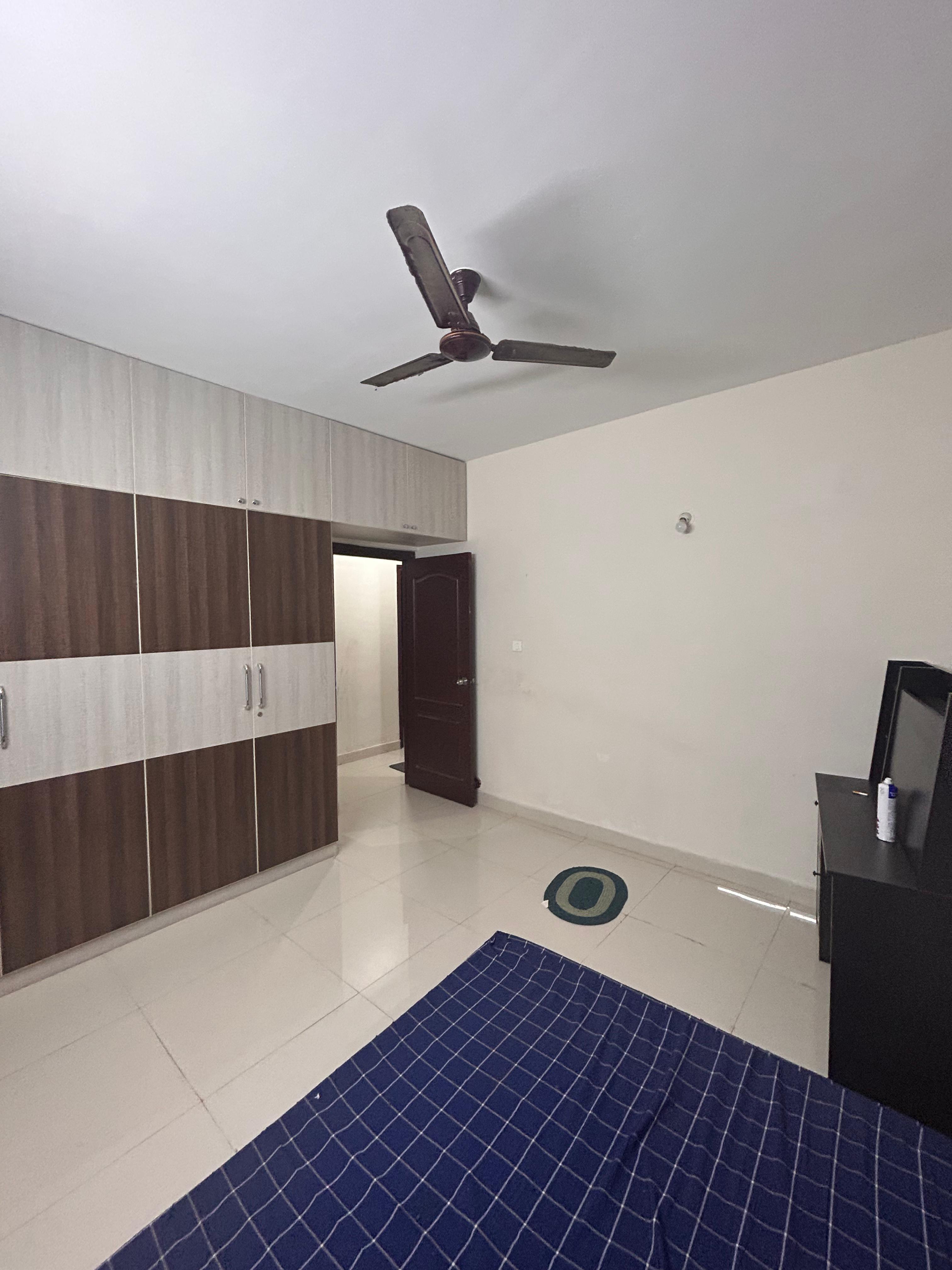 https://findmyroom-property-images-india.s3.ap-south-1.amazonaws.com/jujgu-1699771353128-11266.jpeg