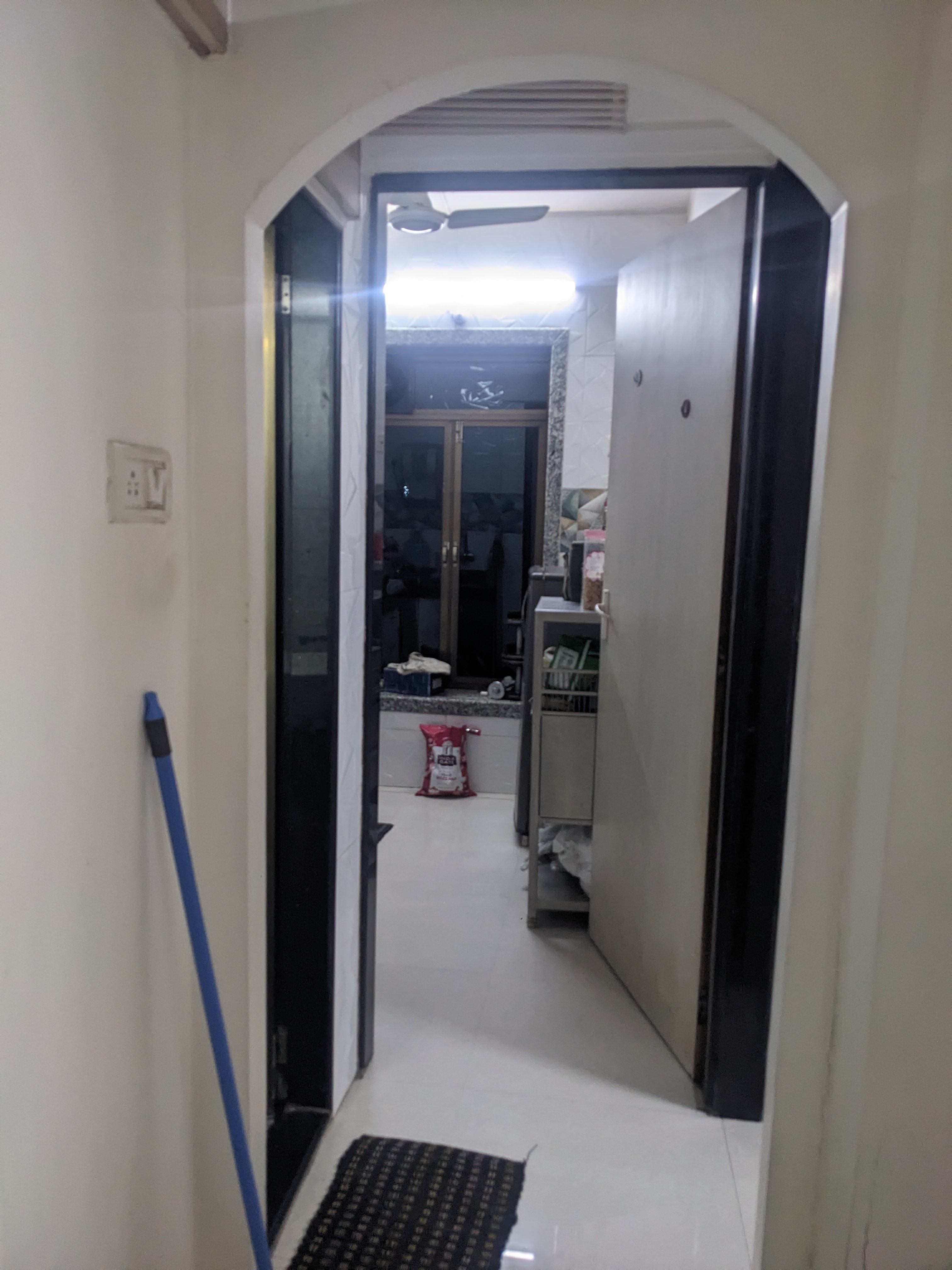 https://findmyroom-property-images-india.s3.ap-south-1.amazonaws.com/jyenu-1755448280193-02542.jpg