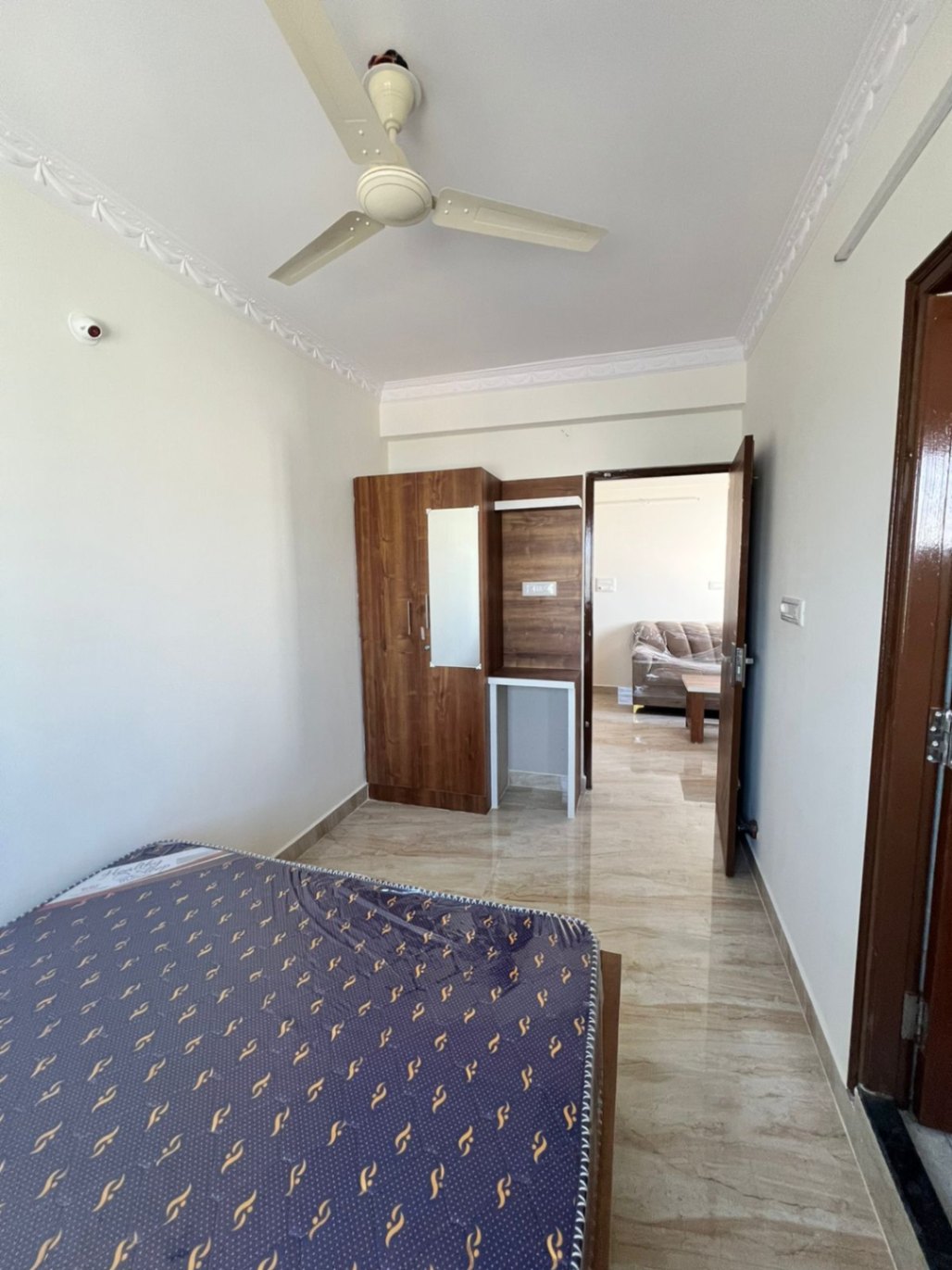 https://findmyroom-property-images-india.s3.ap-south-1.amazonaws.com/jykyt-1771661817615-72256