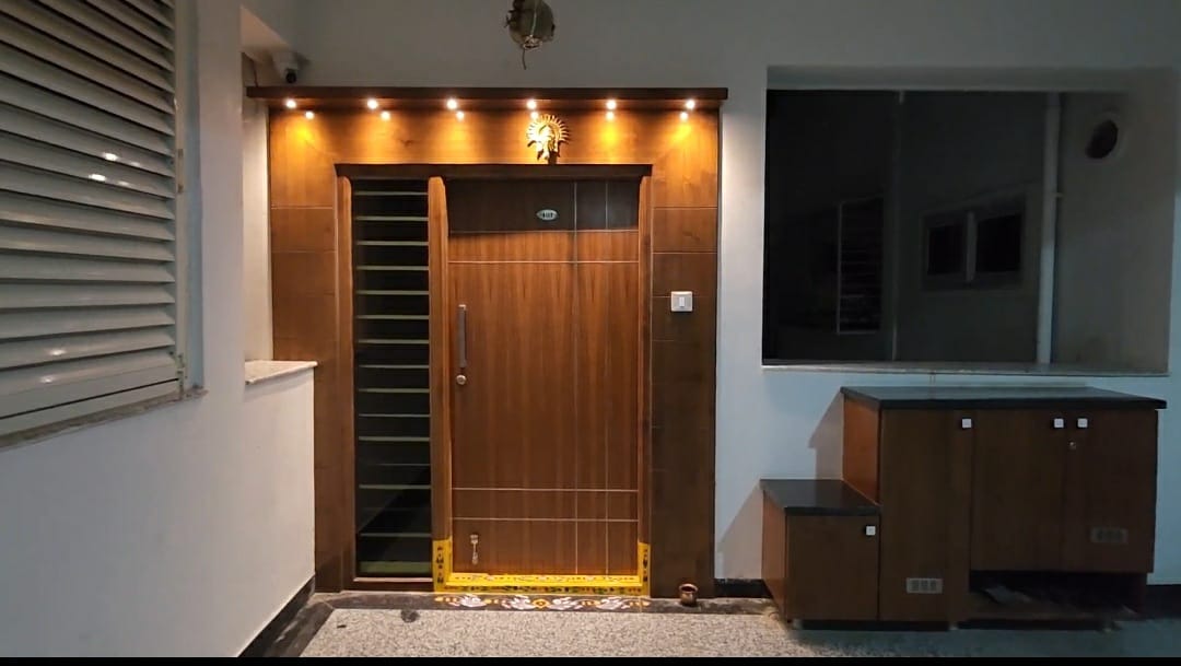 https://findmyroom-property-images-india.s3.ap-south-1.amazonaws.com/jzxvt-1750244034665-48548.jpg