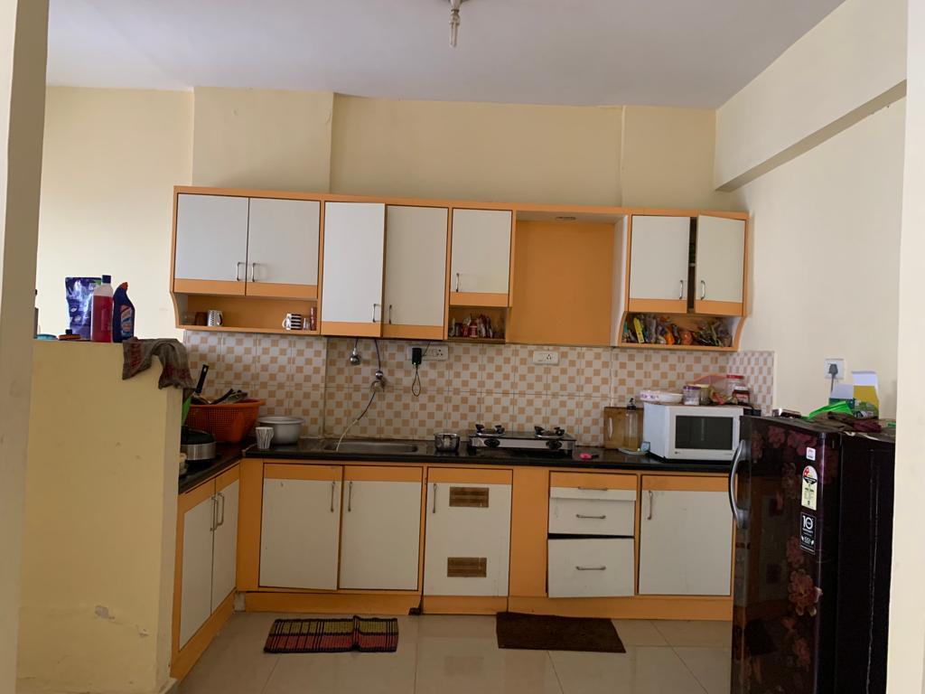 https://findmyroom-property-images-india.s3.ap-south-1.amazonaws.com/kbqll-1687610748767-58775.jpg