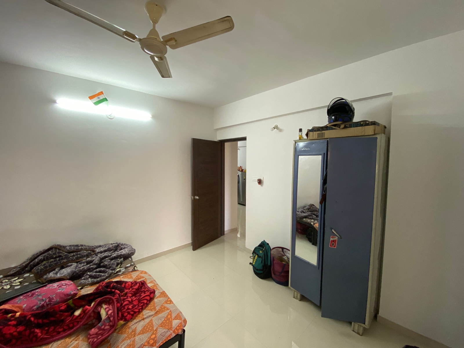 https://findmyroom-property-images-india.s3.ap-south-1.amazonaws.com/kcbxn-1672647185333-57434.jpeg